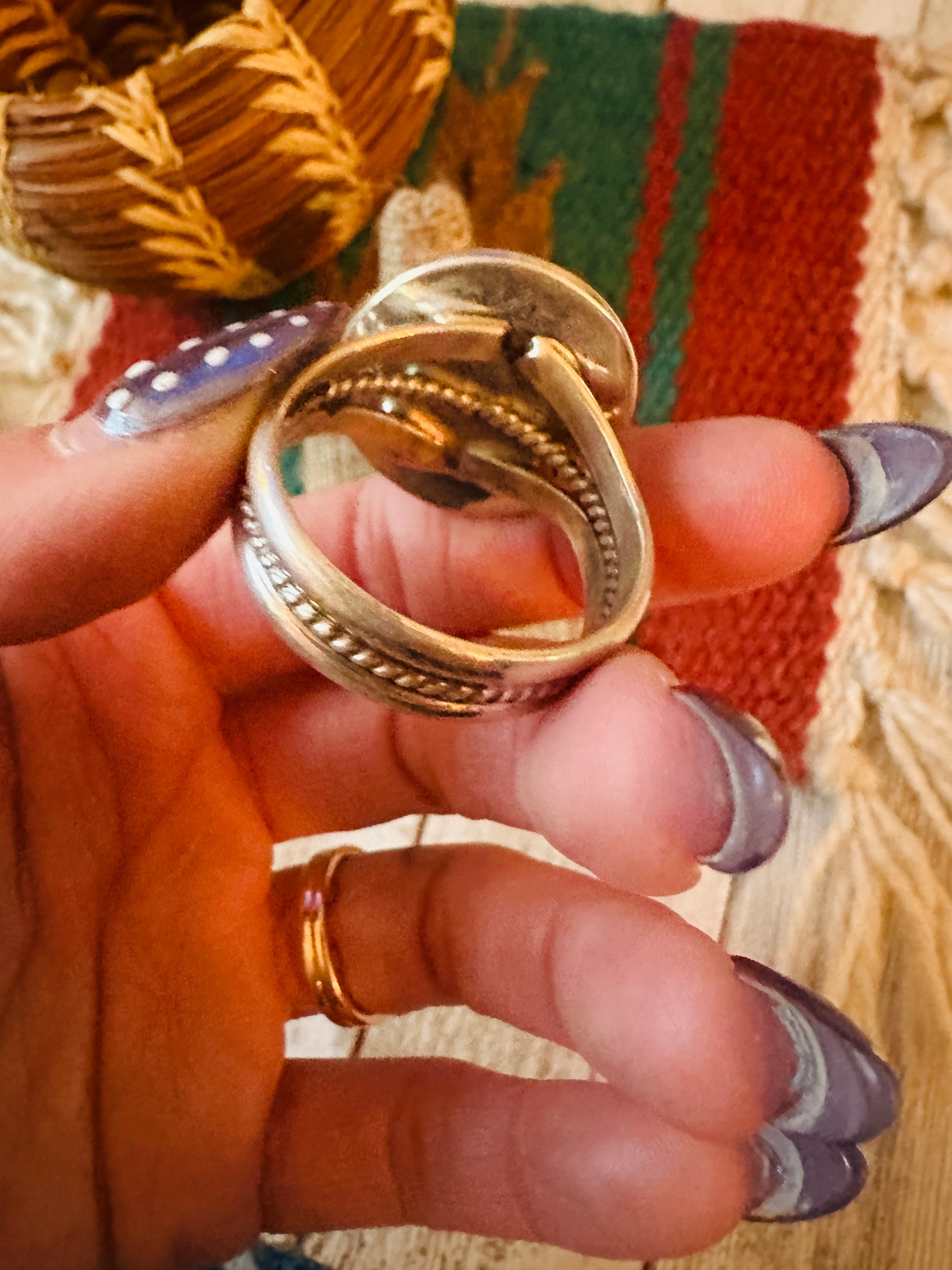 Old Pawn Handcrafted Turquoise & Sterling Silver Ring size 15.5