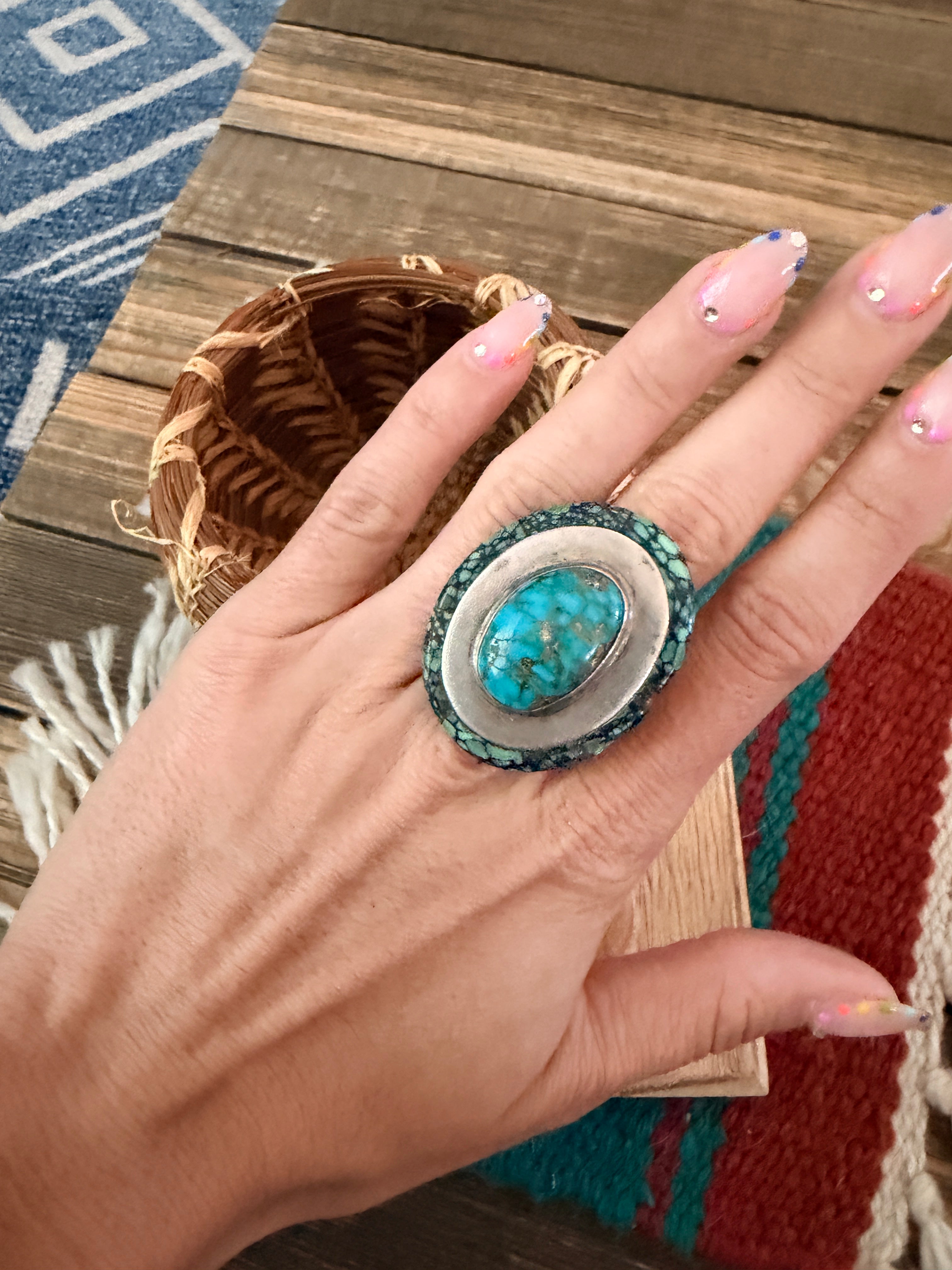 Old Pawn Handcrafted Turquoise & Sterling Silver Ring Size 5.25