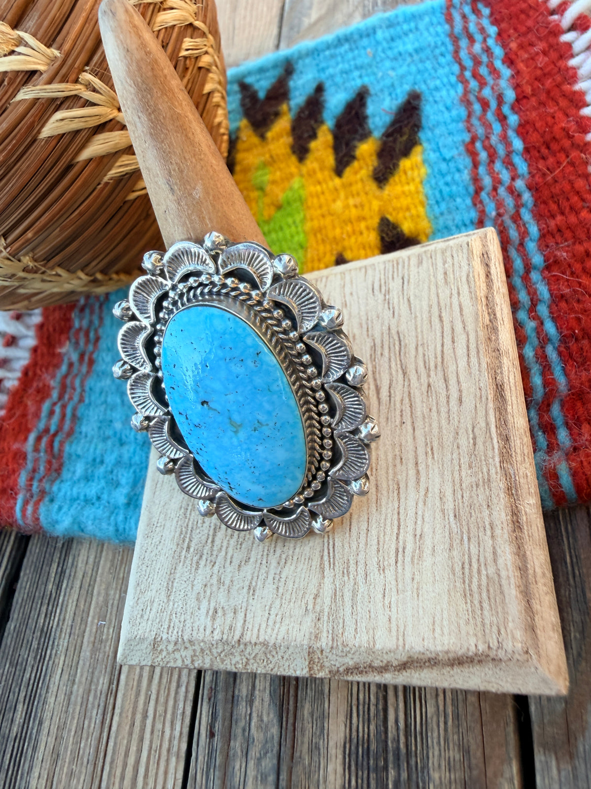 Old Pawn Handcrafted Turquoise & Sterling Silver Ring Size 9.5
