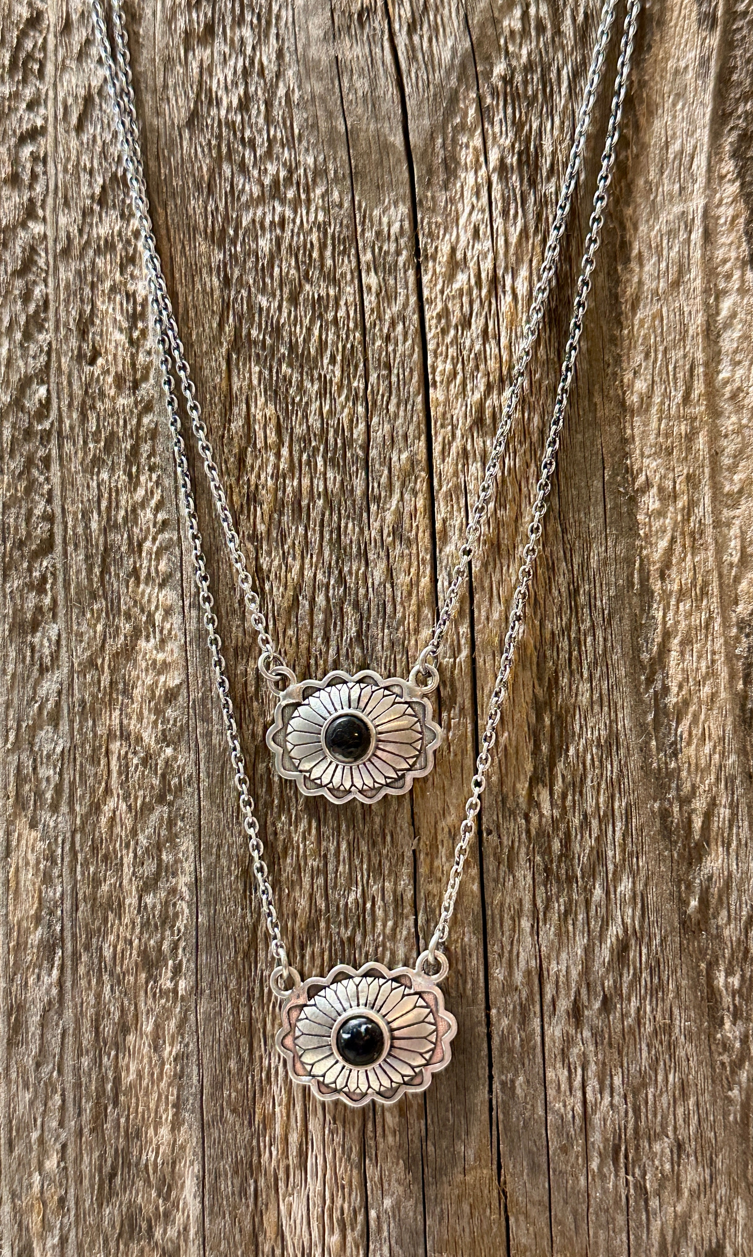 Handmade Sterling Silver White Buffalo Necklace Signed Nizhoni- more black