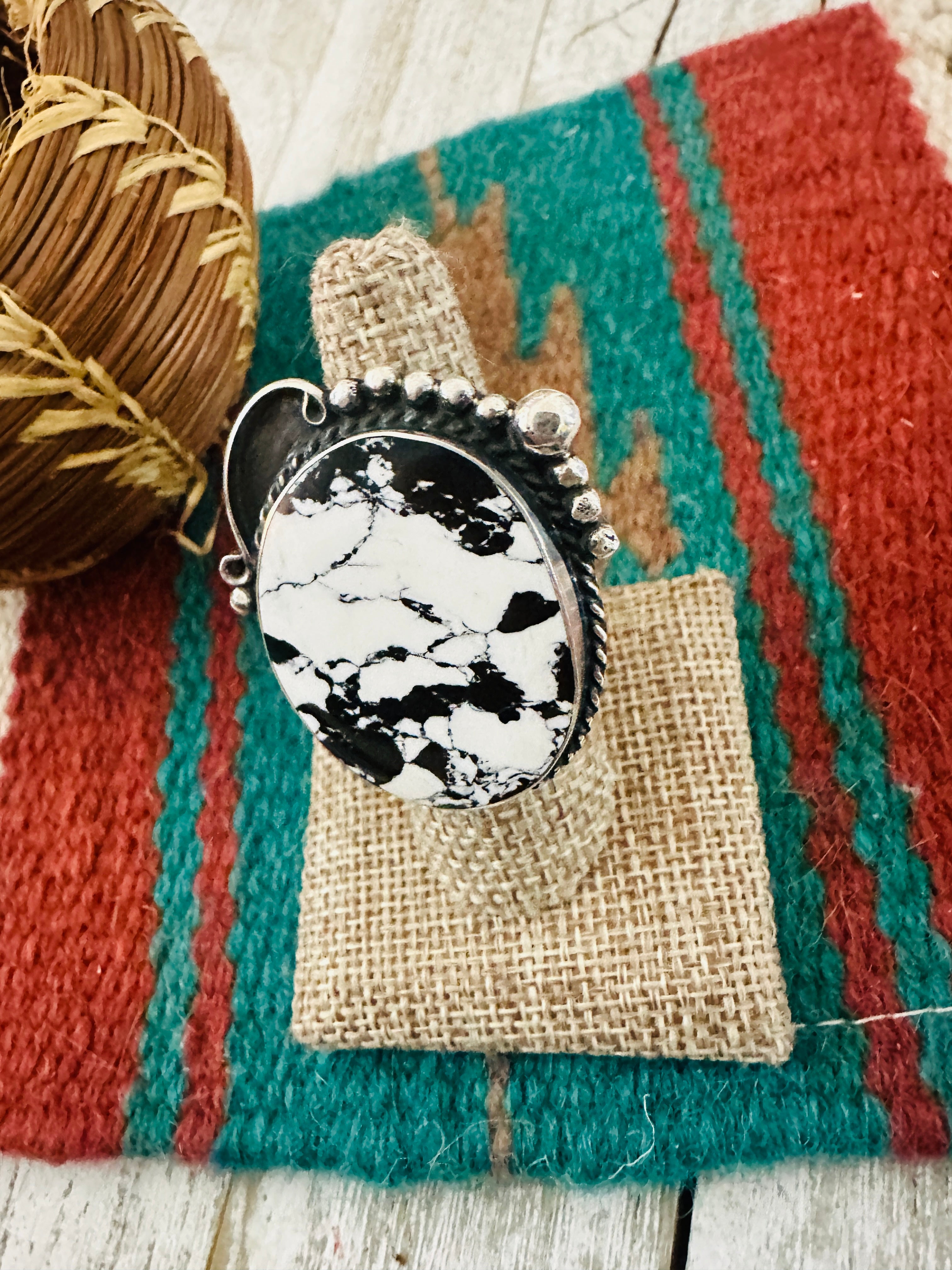 Handcrafted Old Pawn Sterling Silver & White Buffalo Ring Size 7.75