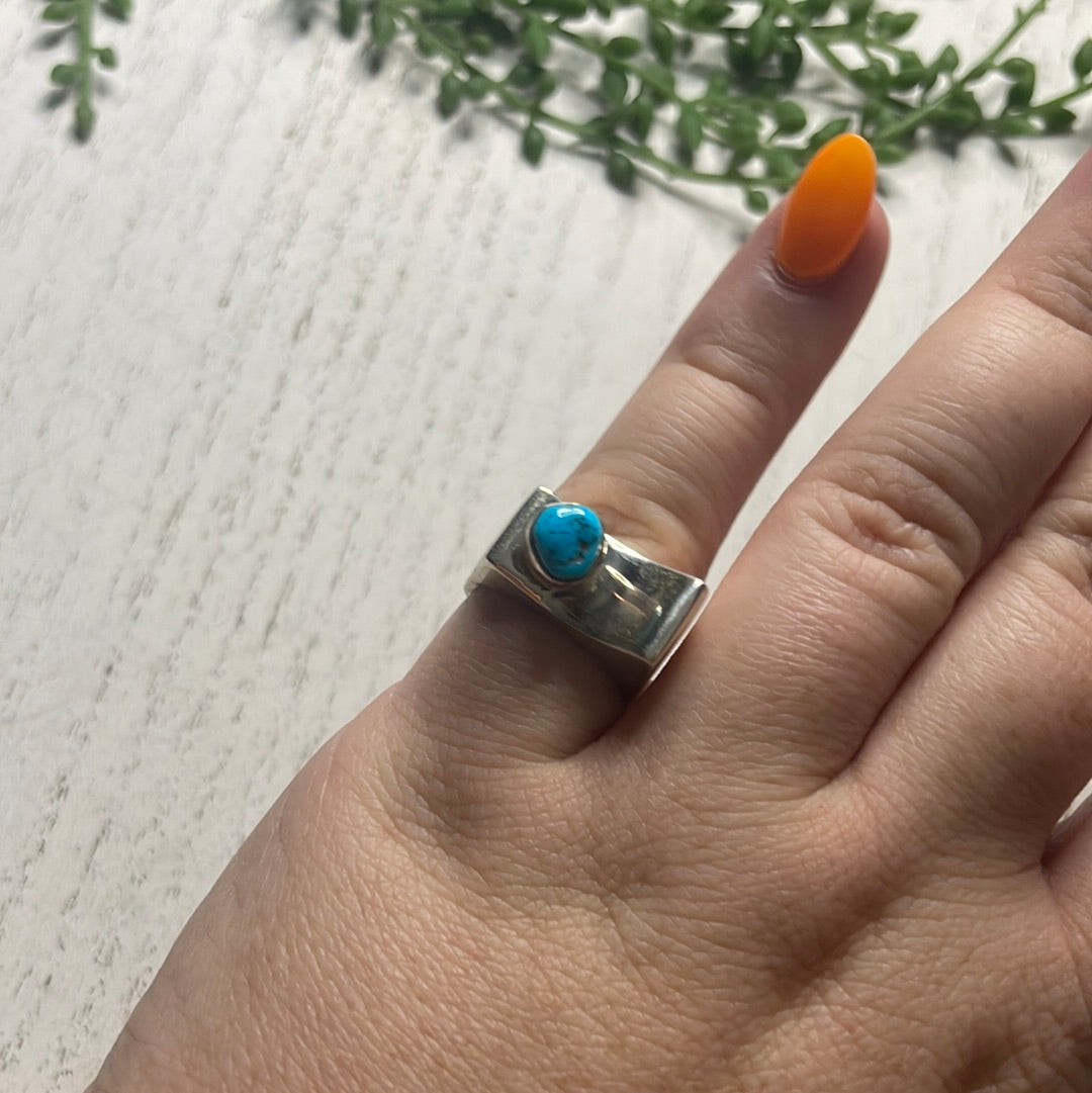 Navajo Sterling Silver Single Stone Turquoise Dome Ring