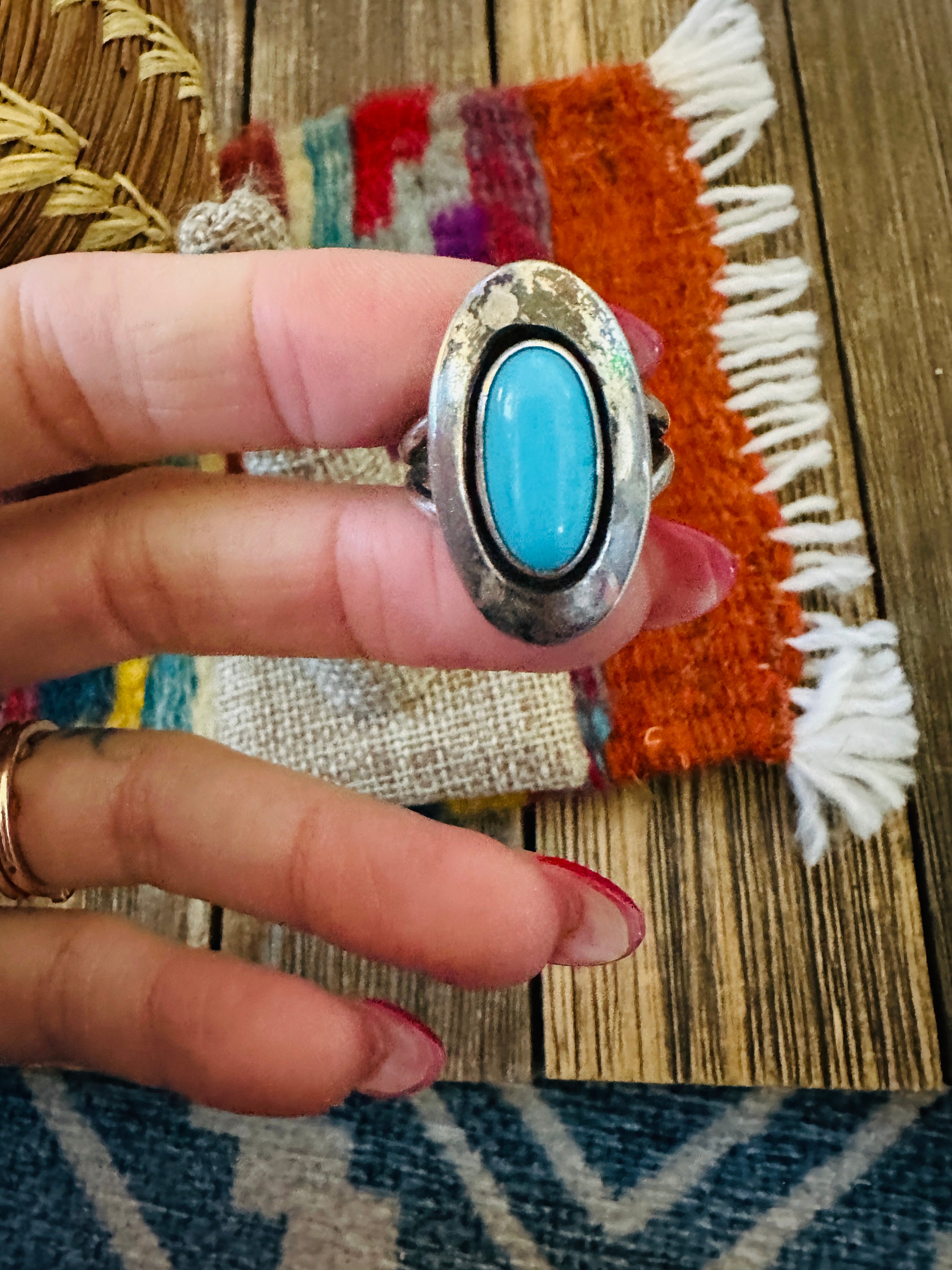 Old Pawn Handcrafted Turquoise & Sterling Silver Ring Size 8