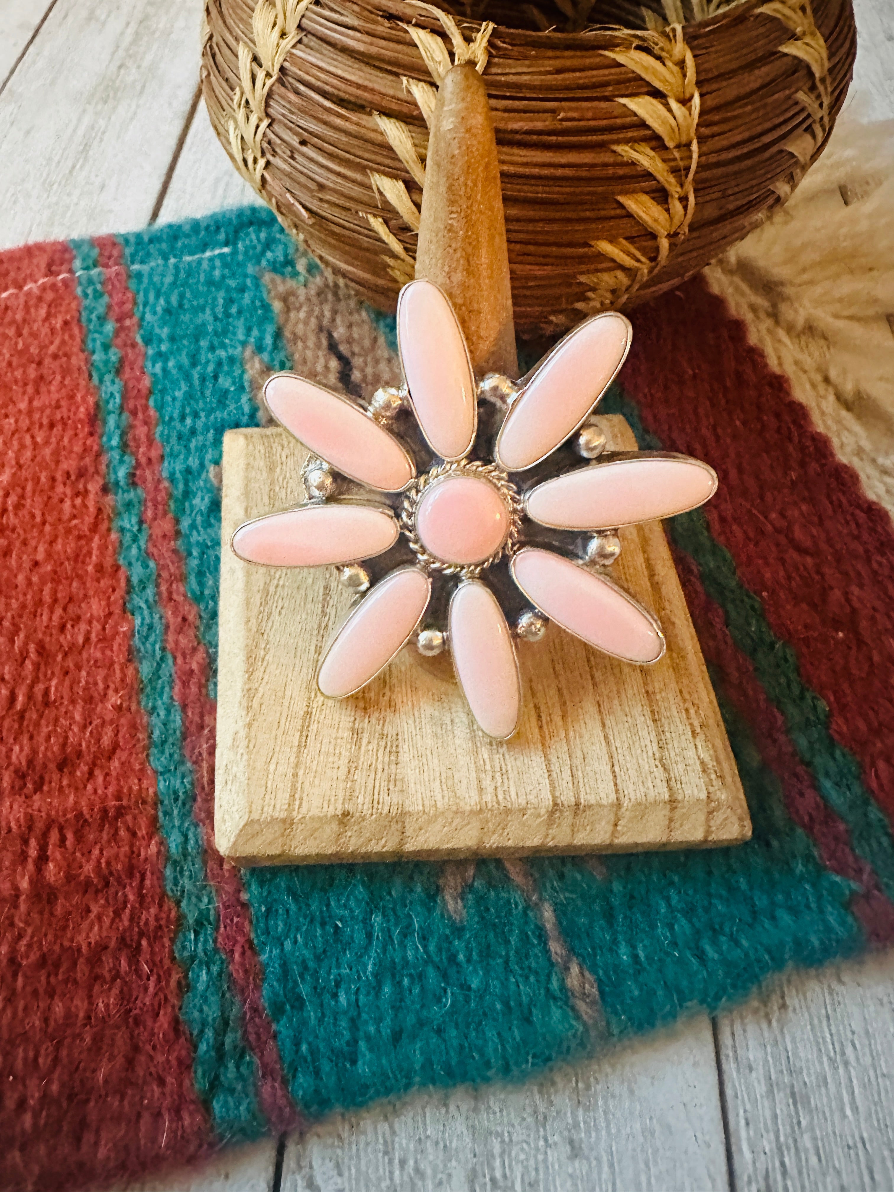 Navajo Sterling Silver & Queen Pink Conch Adjustable Flower Ring