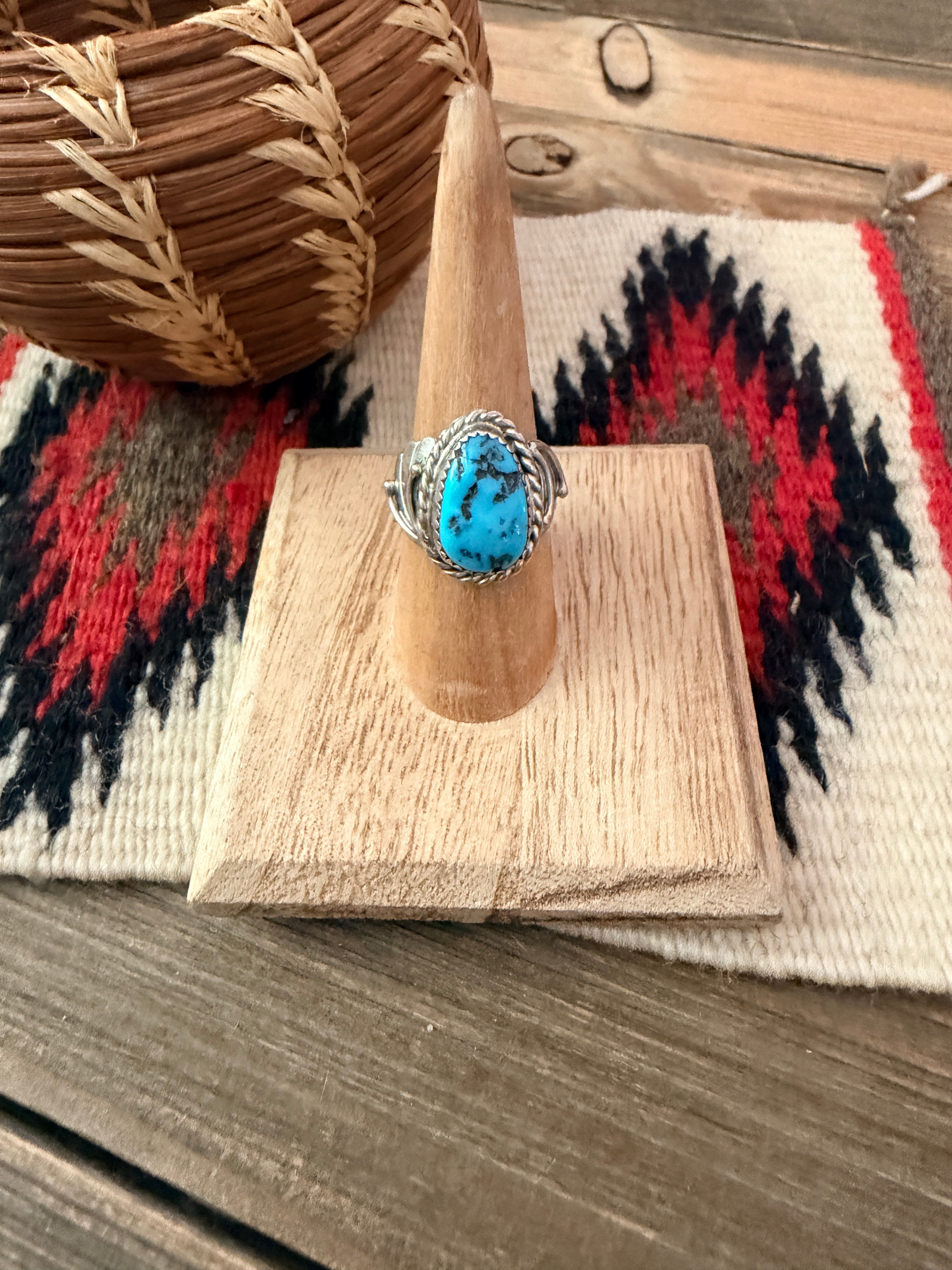 Old Pawn Handcrafted Turquoise & Sterling Silver Ring Size 6.75