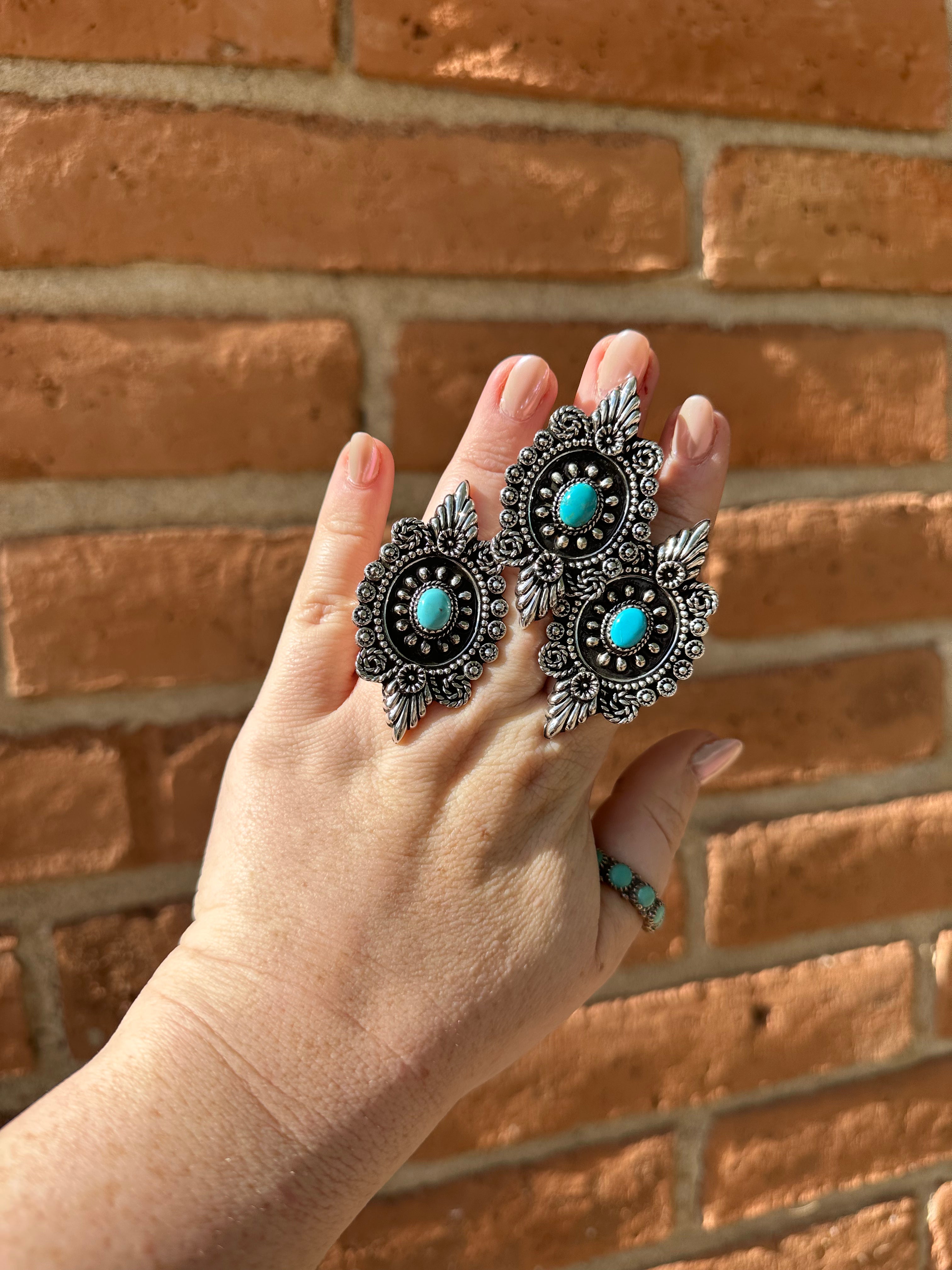 Nizhoni Handmade Natural Turquoise And Sterling Silver Adjustable Ring