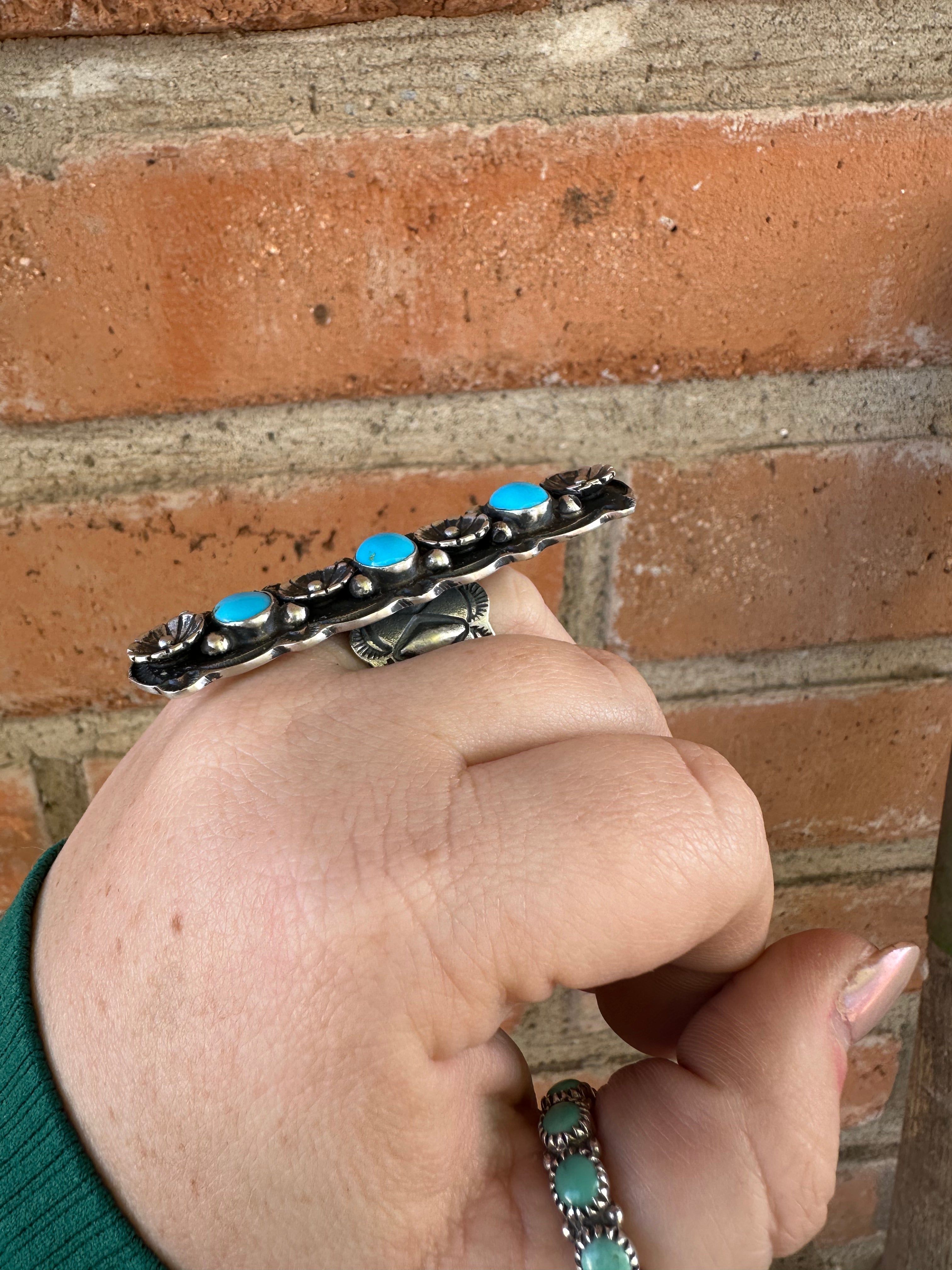 Navajo Turquoise & Sterling Silver Floral Ring Size 9