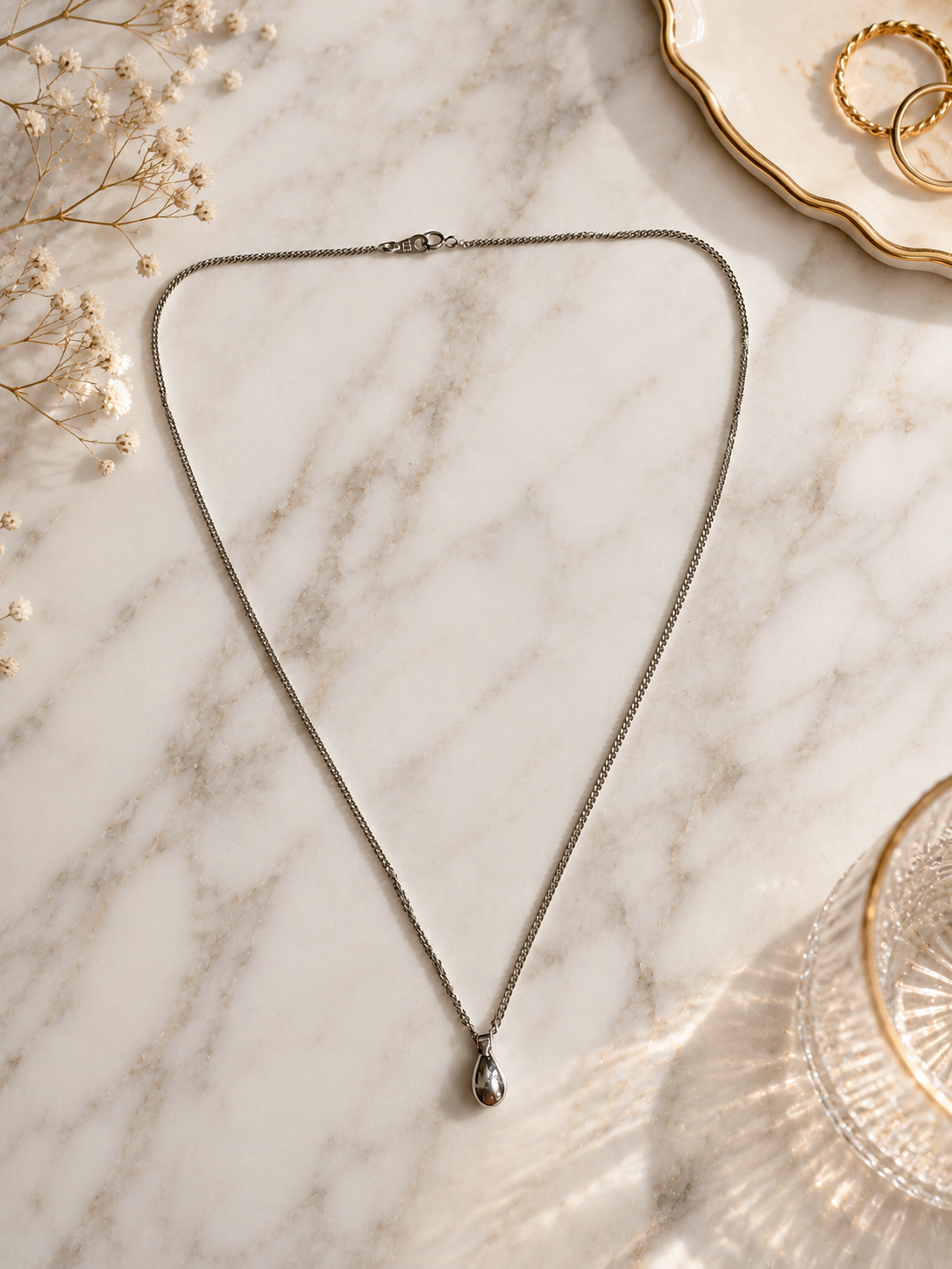 18" Mini Teardrop Sterling Silver Necklace