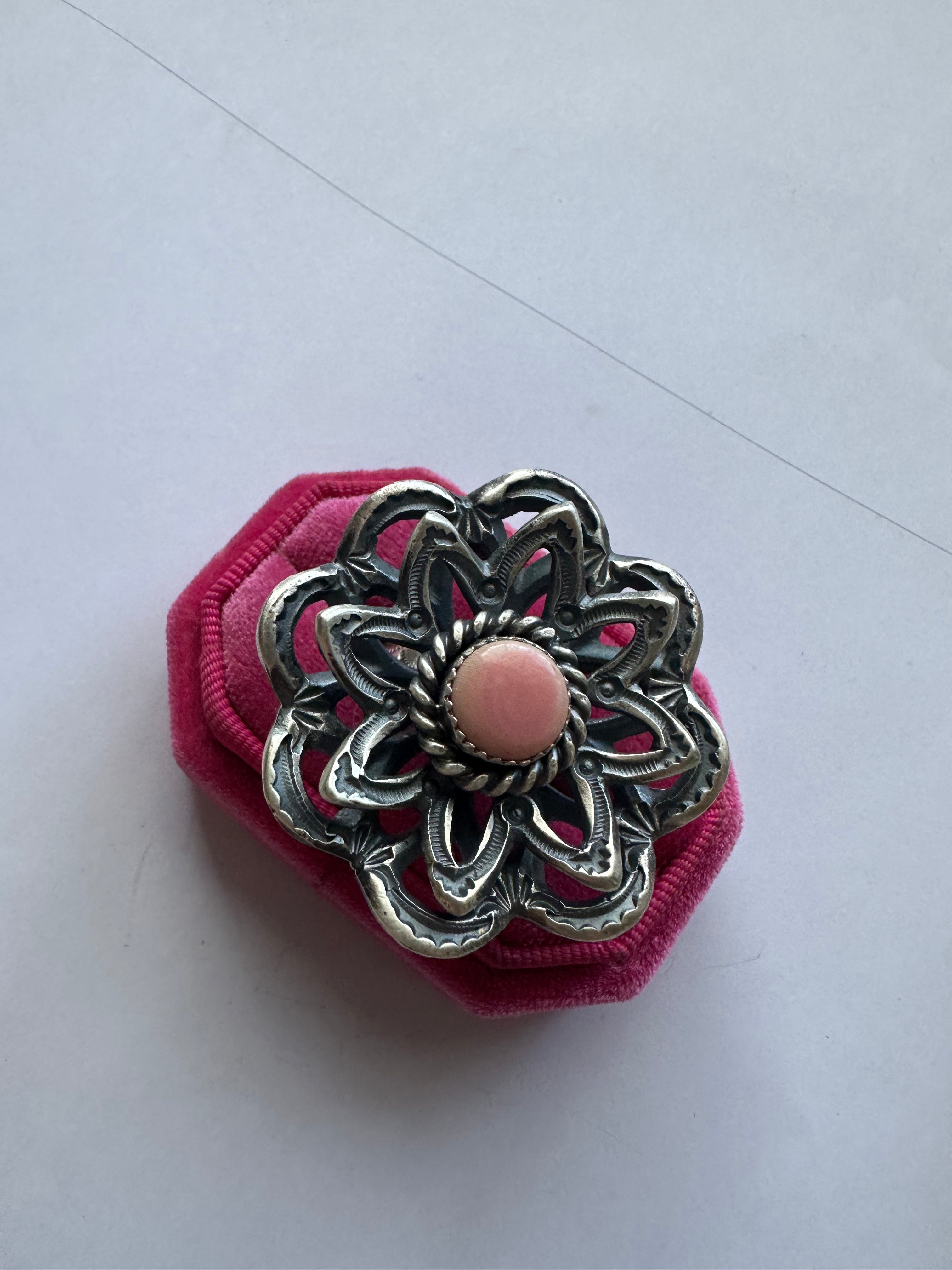 Navajo Pink Conch And Sterling Silver Adjustable Flower Ring Signed K Billah