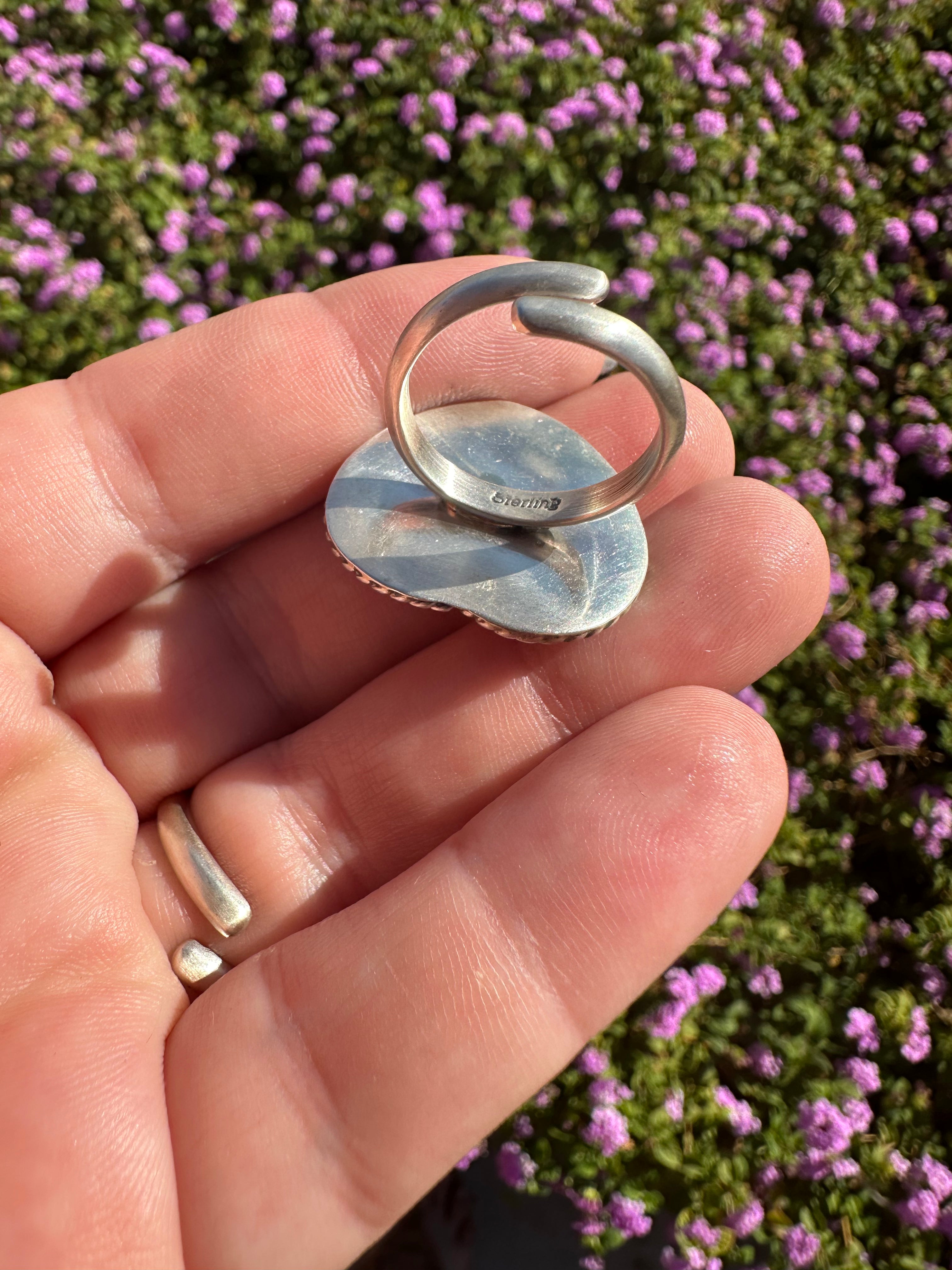 Gorgeous Navajo Pink Conch And Sterling Silver Adjustable Heart Ring