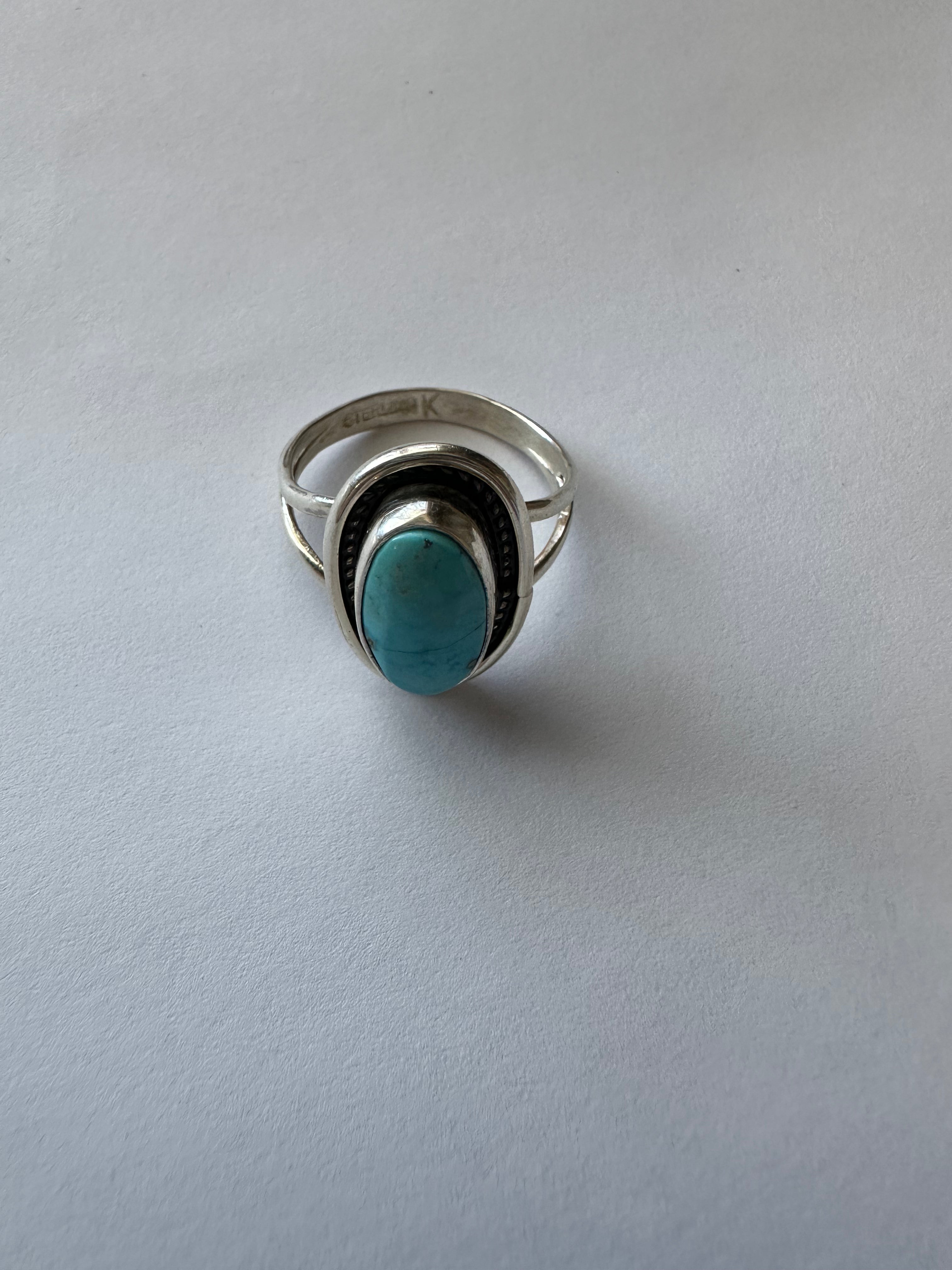 Navajo Single Stone Turquoise & Sterling Silver Ring Size 8.75