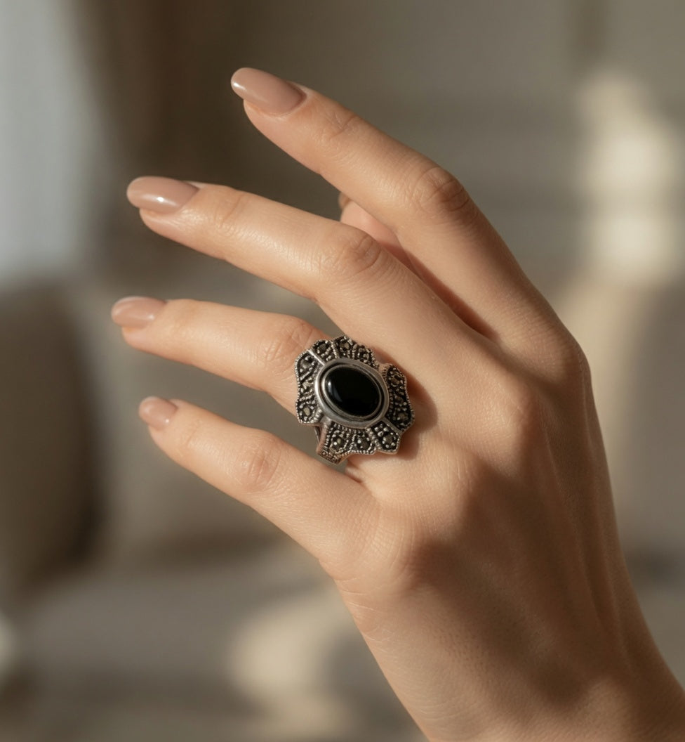 Sterling Silver CZ Rotating Stone With Black Onyx & Mother Of Pearl Etched Ring Size 7