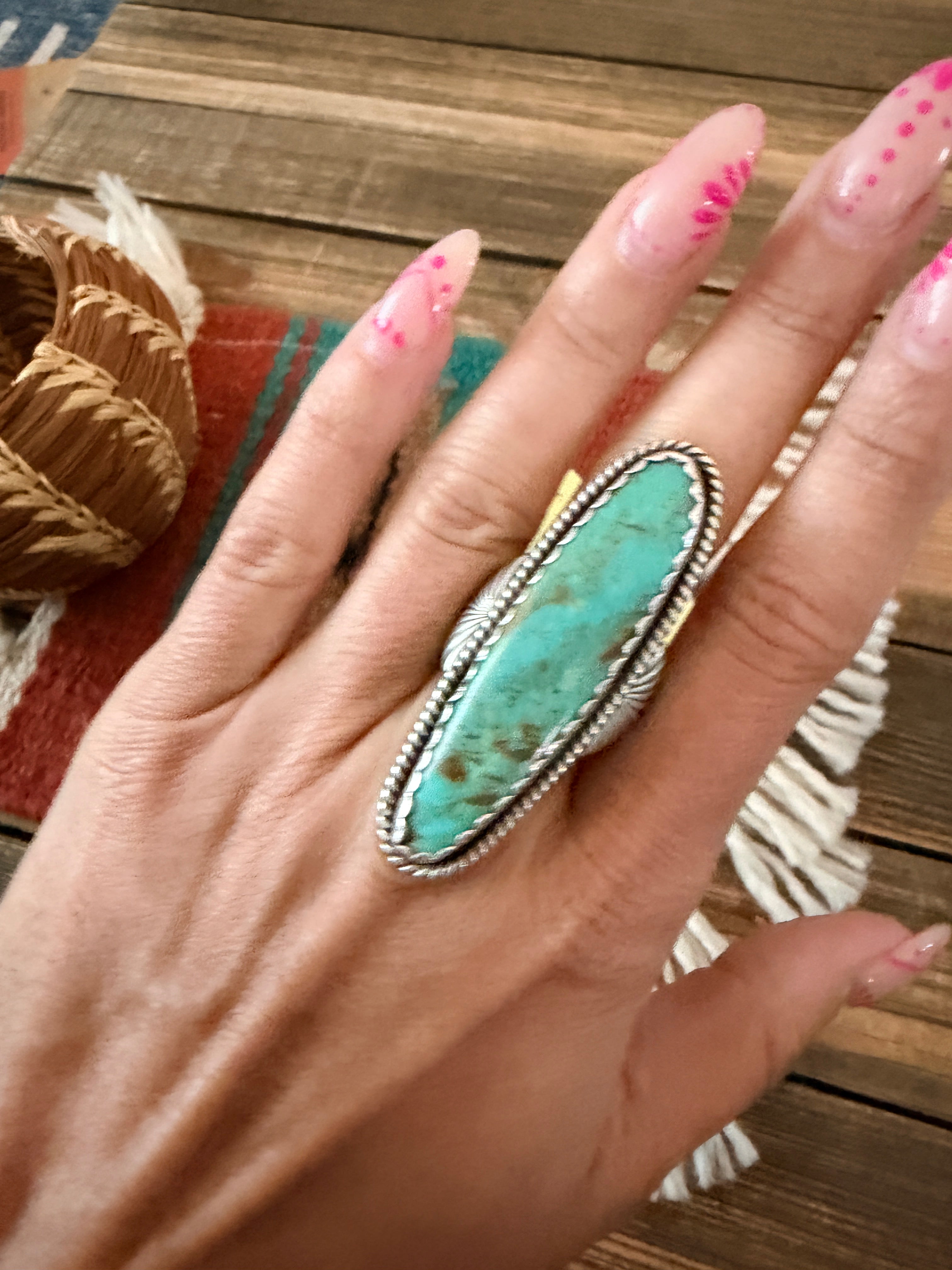 Old Pawn Handcrafted Turquoise & Sterling Silver Ring Size 7