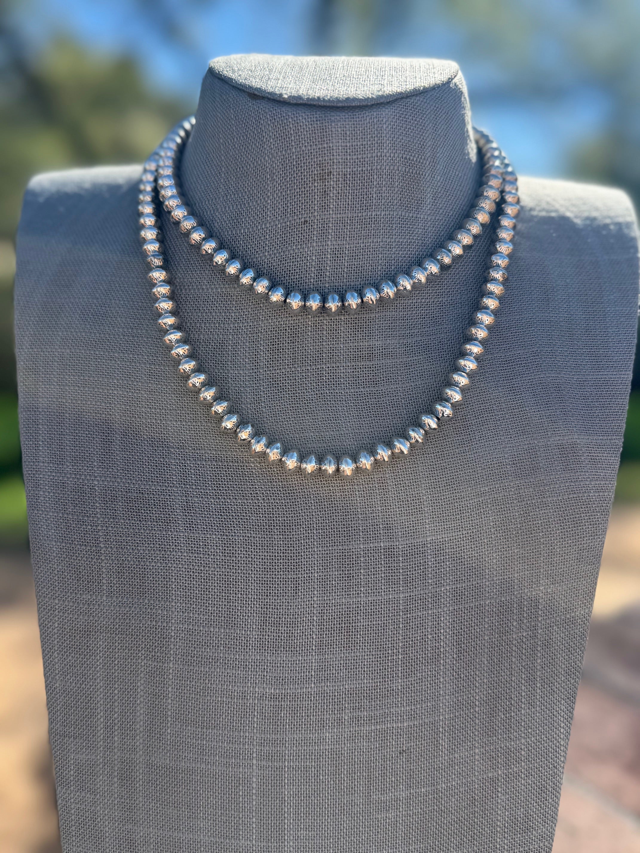 Handmade Sterling Silver Elegant Saucer 8mm Beaded Necklace