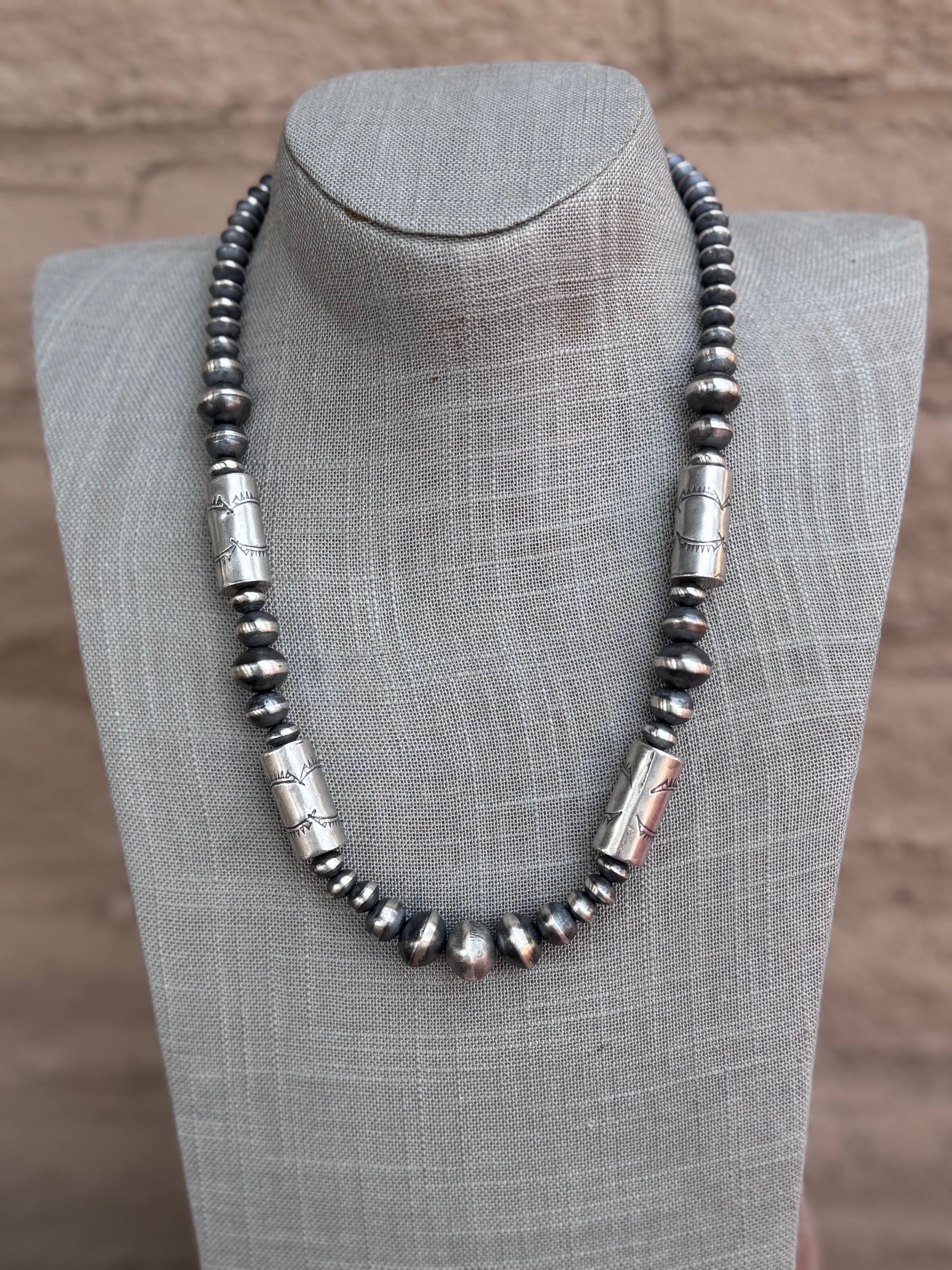 Handcrafted Sterling Silver Barrel Beaded Necklace 22"