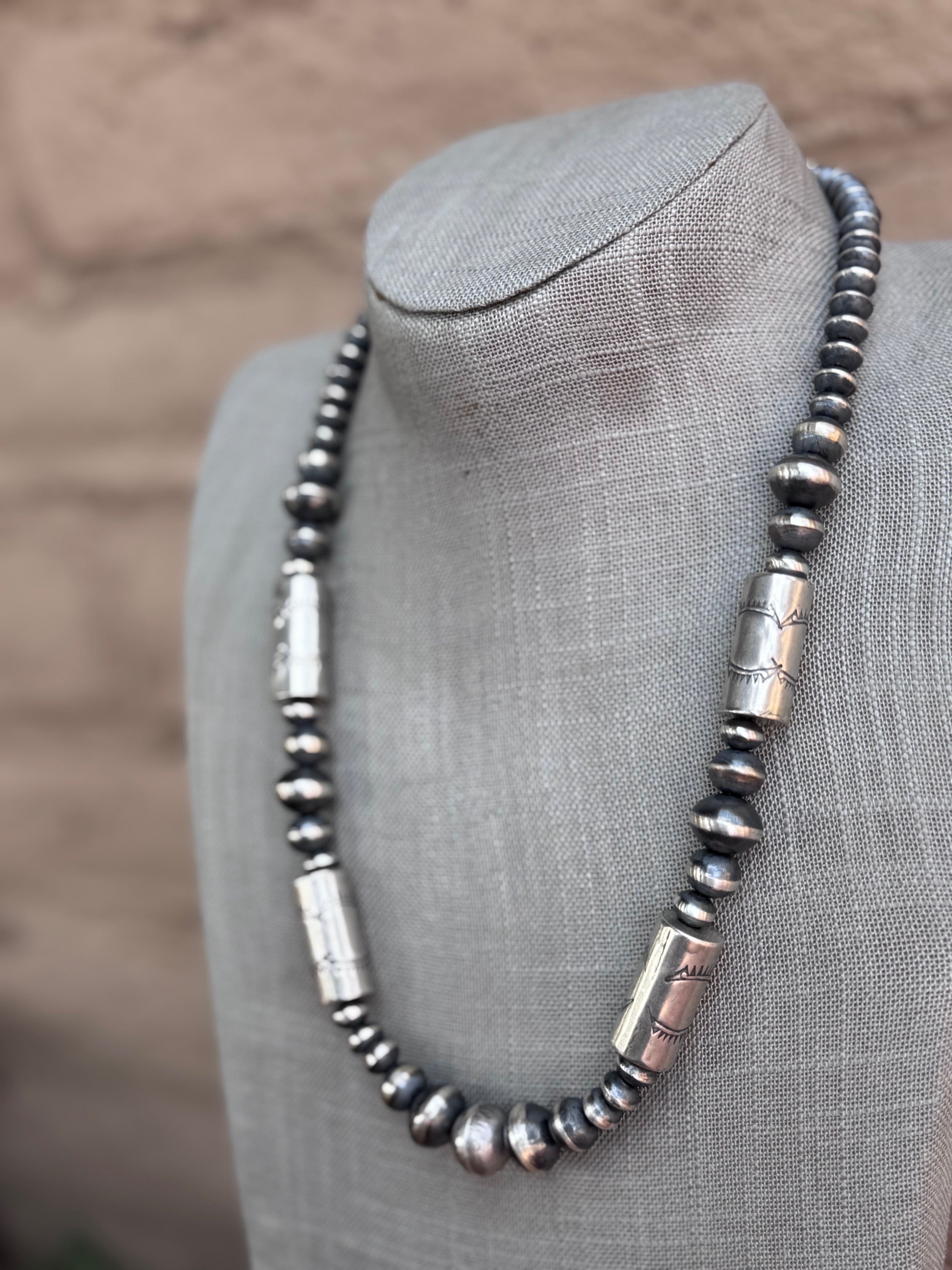 Handcrafted Sterling Silver Barrel Beaded Necklace 22"