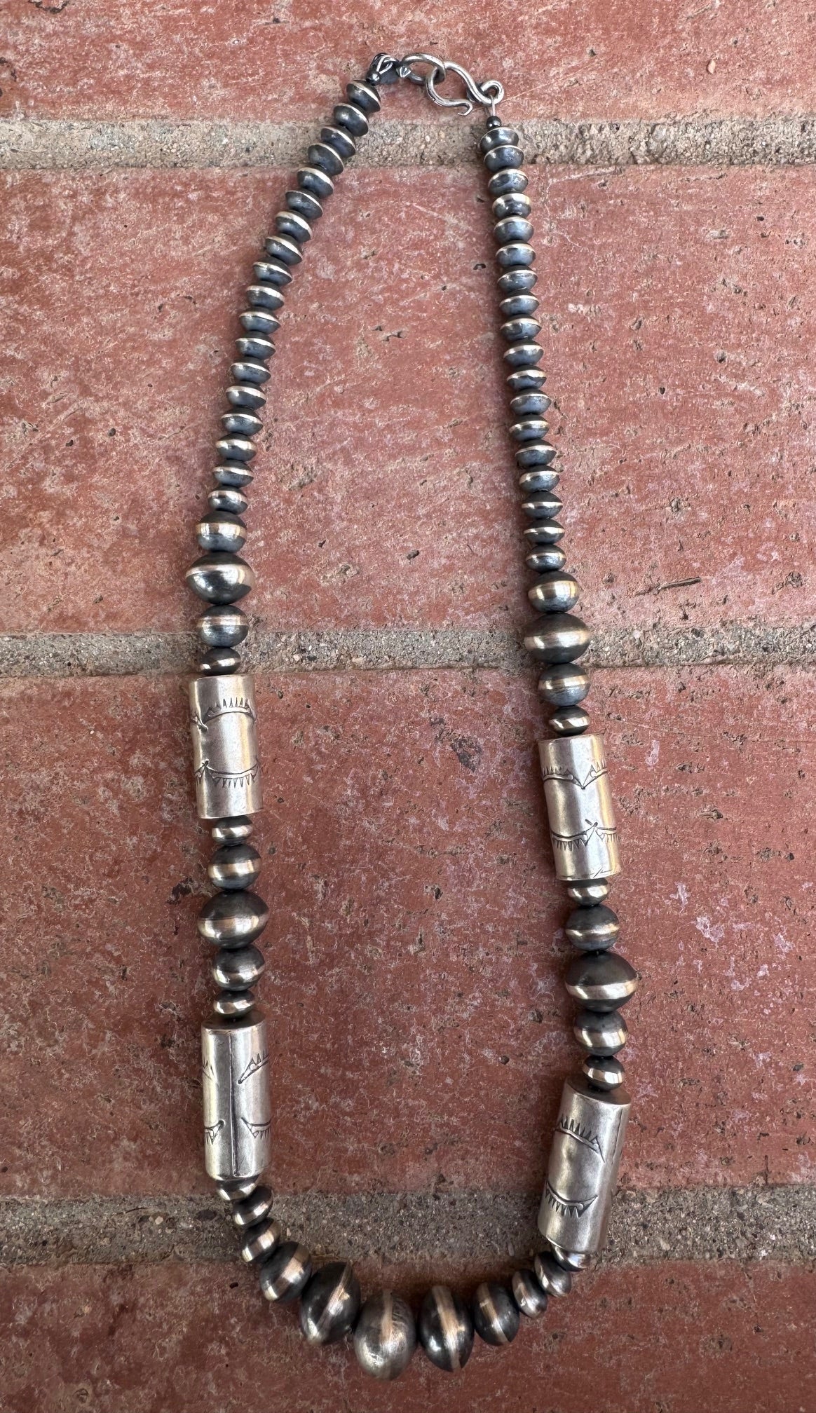 Handcrafted Sterling Silver Barrel Beaded Necklace 22"