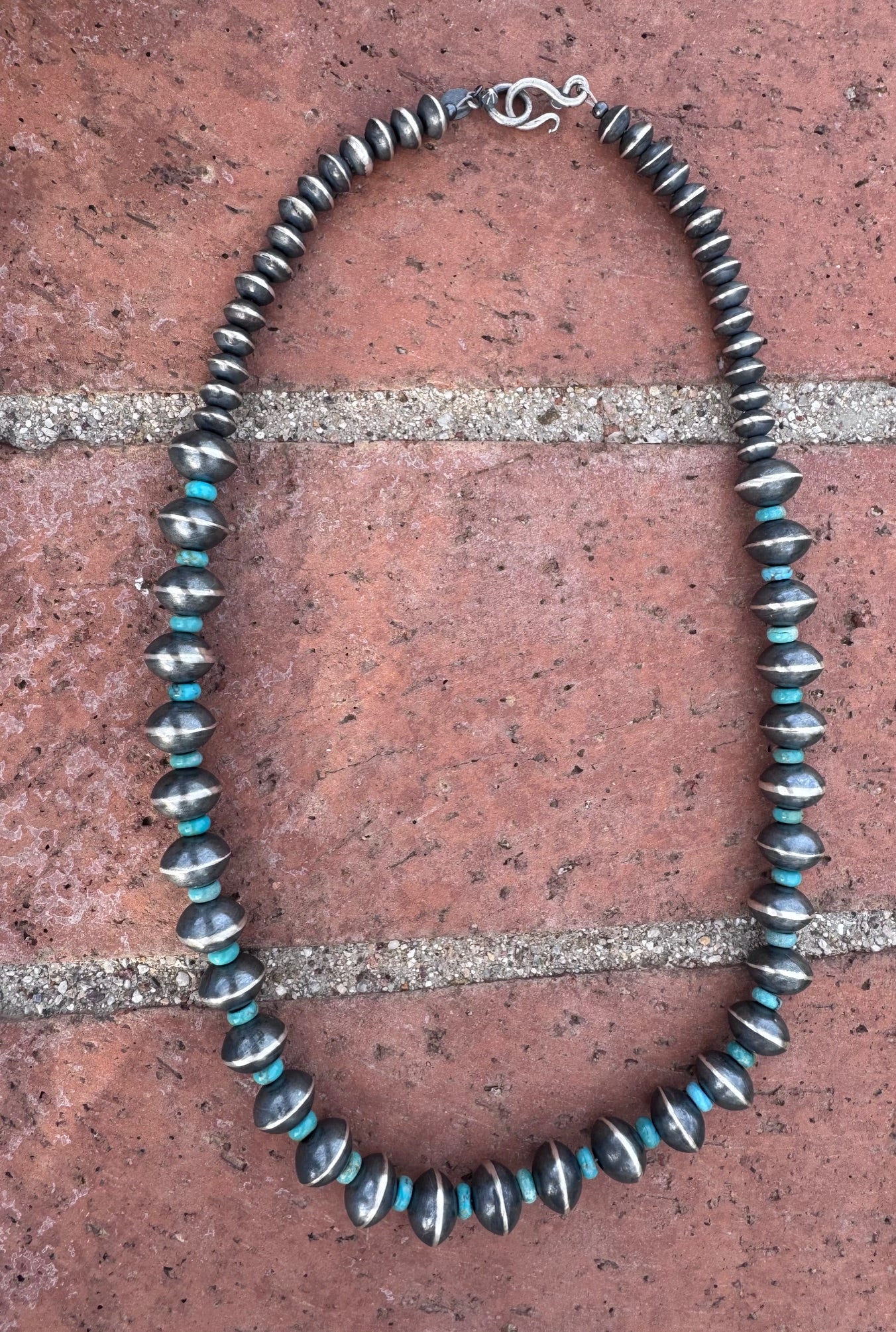 Handcrafted Kingman Turquoise & Sterling Silver Saucer Pearls 6-12mm  Beaded Necklace 22"