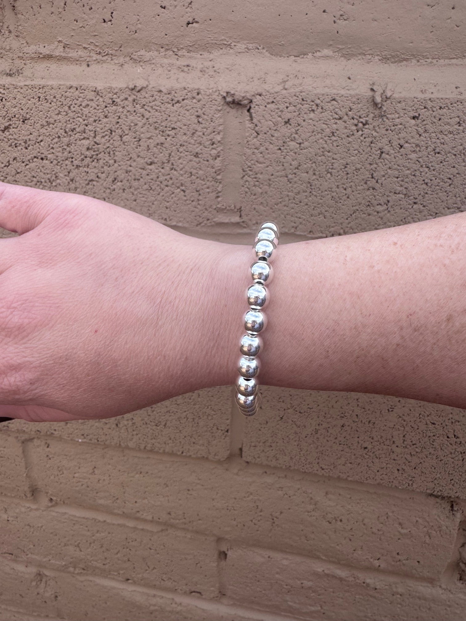 Handcrafted Sterling Silver Elegant Pearl Style 8mm Beaded Bracelet 7.5"