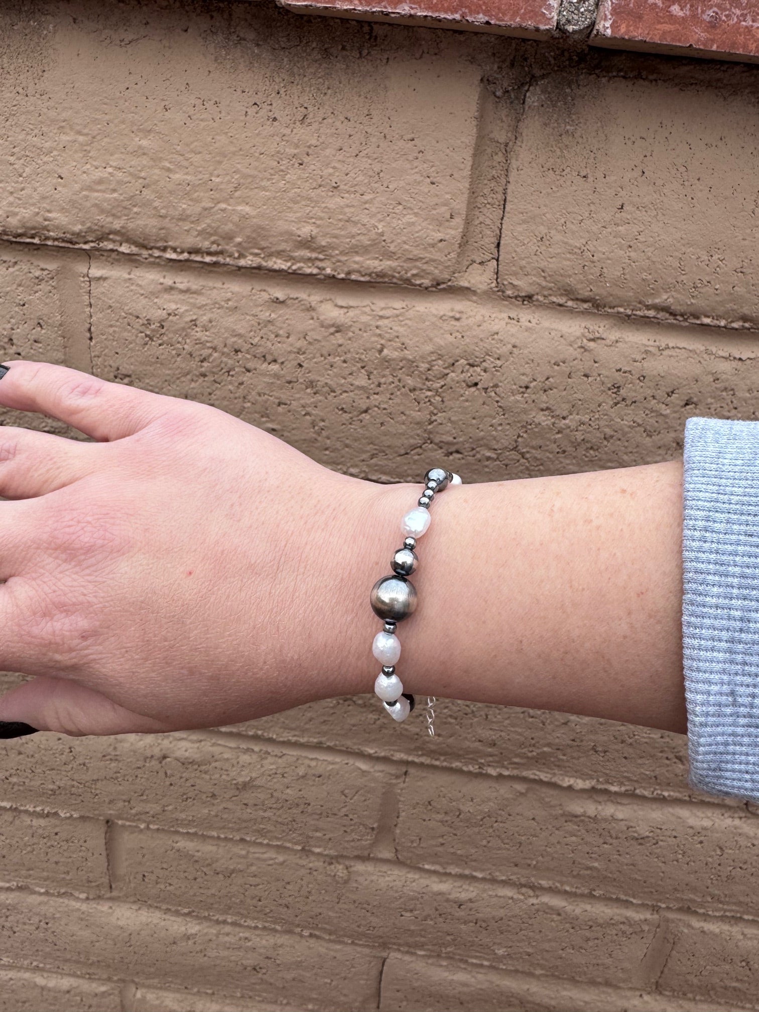 Handcrafted Mother of Pearl & Sterling Silver Pearl 3-12mm Beaded Bracelet 6.5"