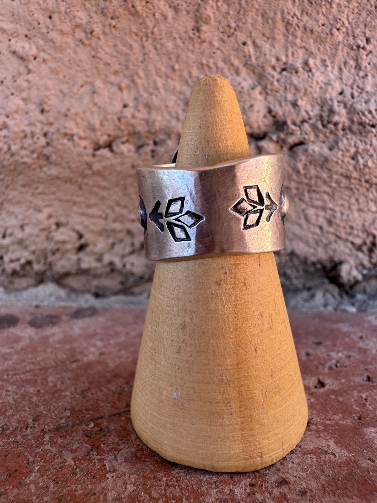 Handcrafted Sterling Silver And Orange Spiny TearDrop Ring Size 6.5