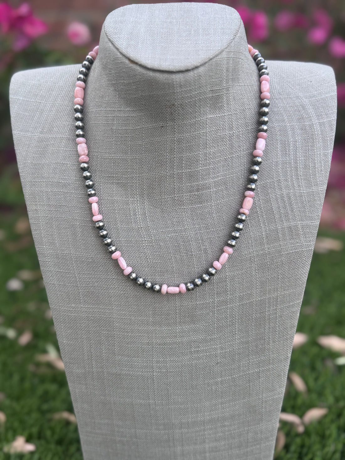 Handcrafted Sterling Silver & Pink Conch 6mm Pearl beaded Necklace 20"
