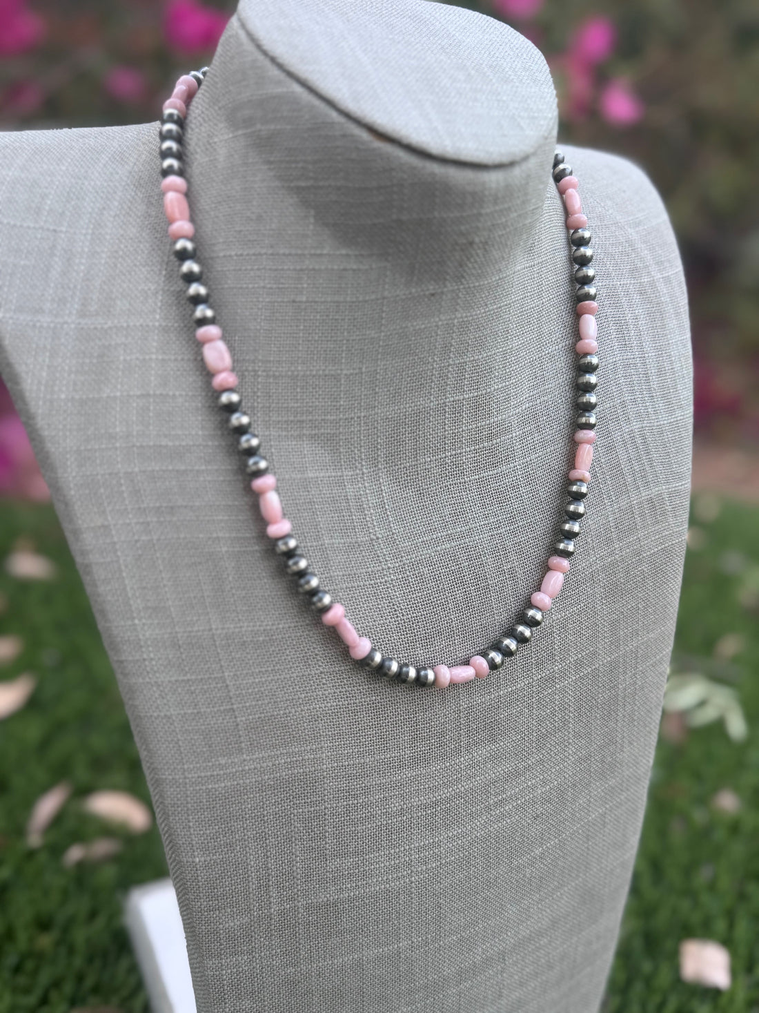 Handcrafted Sterling Silver & Pink Conch 6mm Pearl beaded Necklace 20"