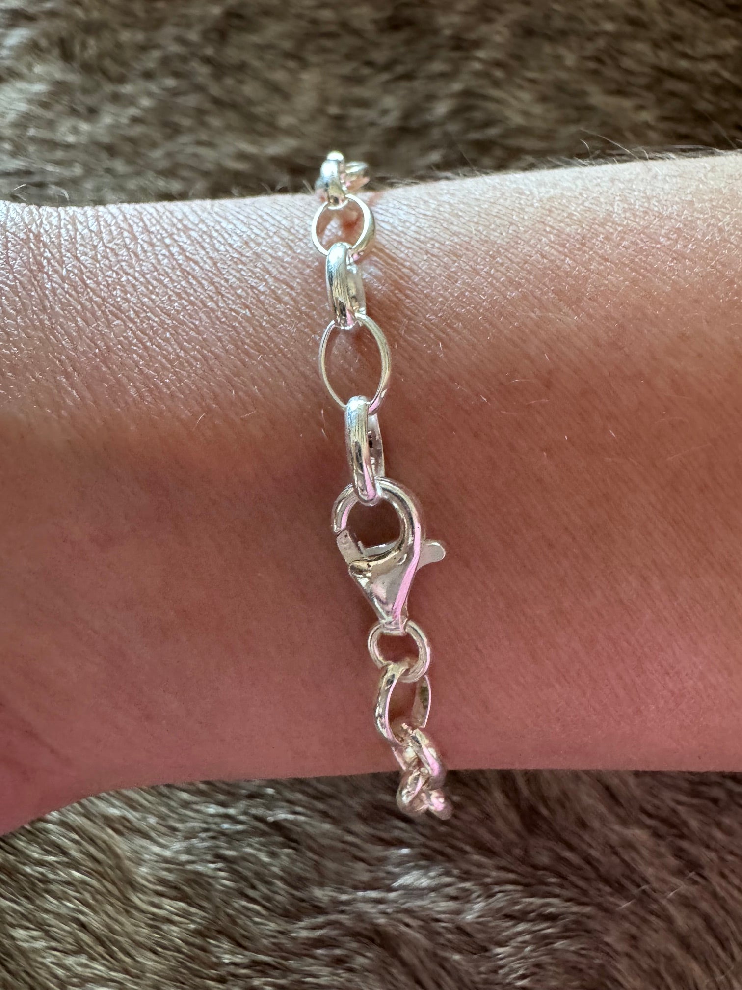 Handmade Sterling Silver & Pink Conch Chain 7.5" Bracelet by Roaming Buffalo