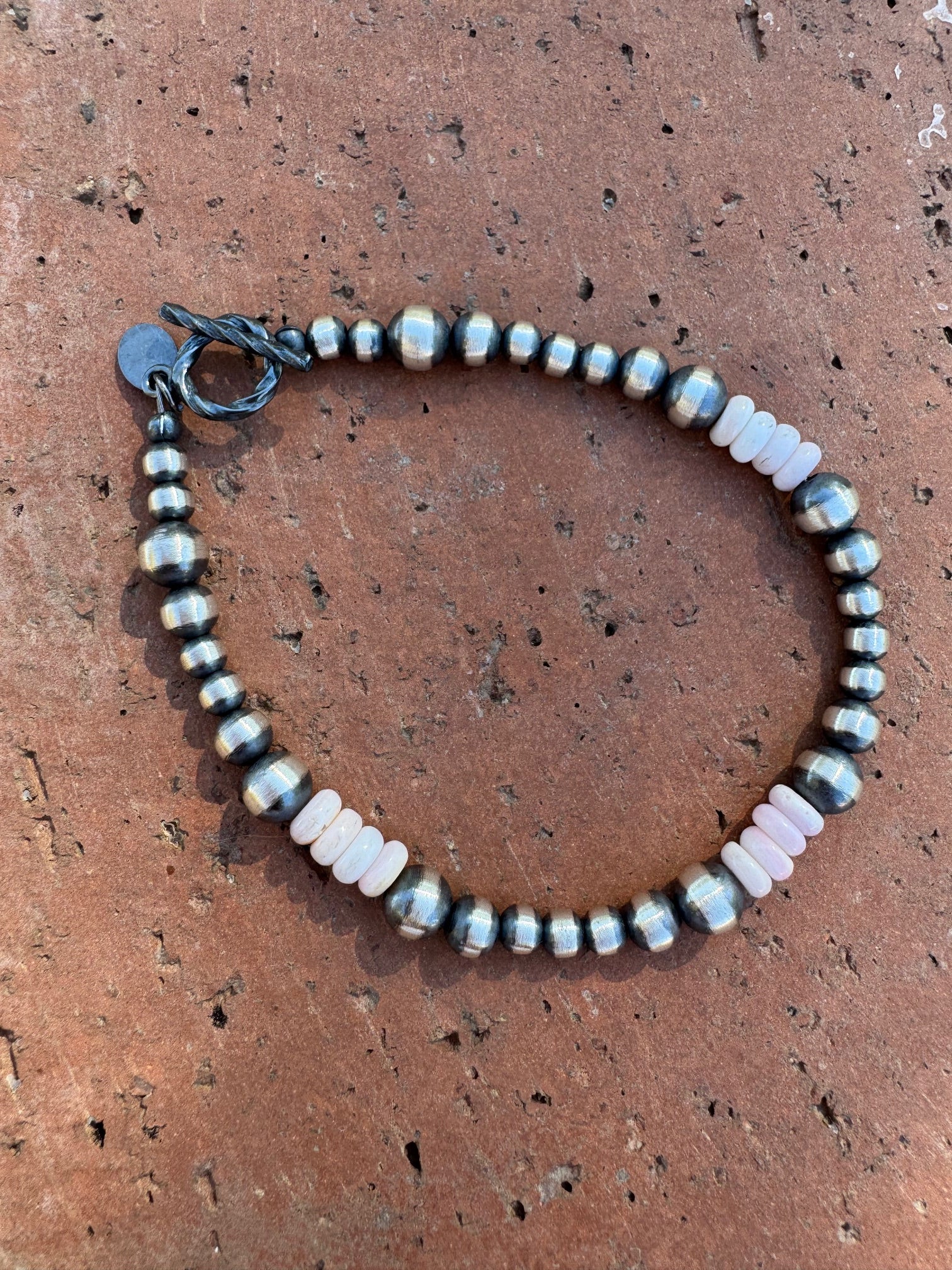 Handcrafted Pink Conch & Sterling Silver 4-6mm Beaded Bracelet 7.5"