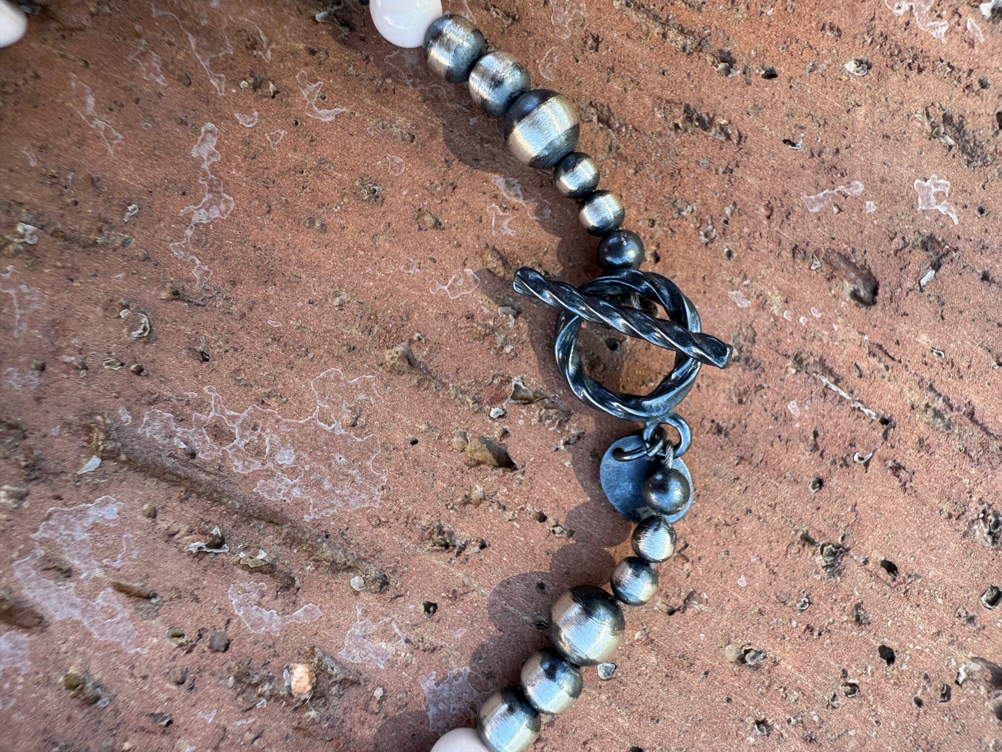 Handcrafted Pink Conch & Sterling Silver 3-6mm Beaded Bracelet 7.25"