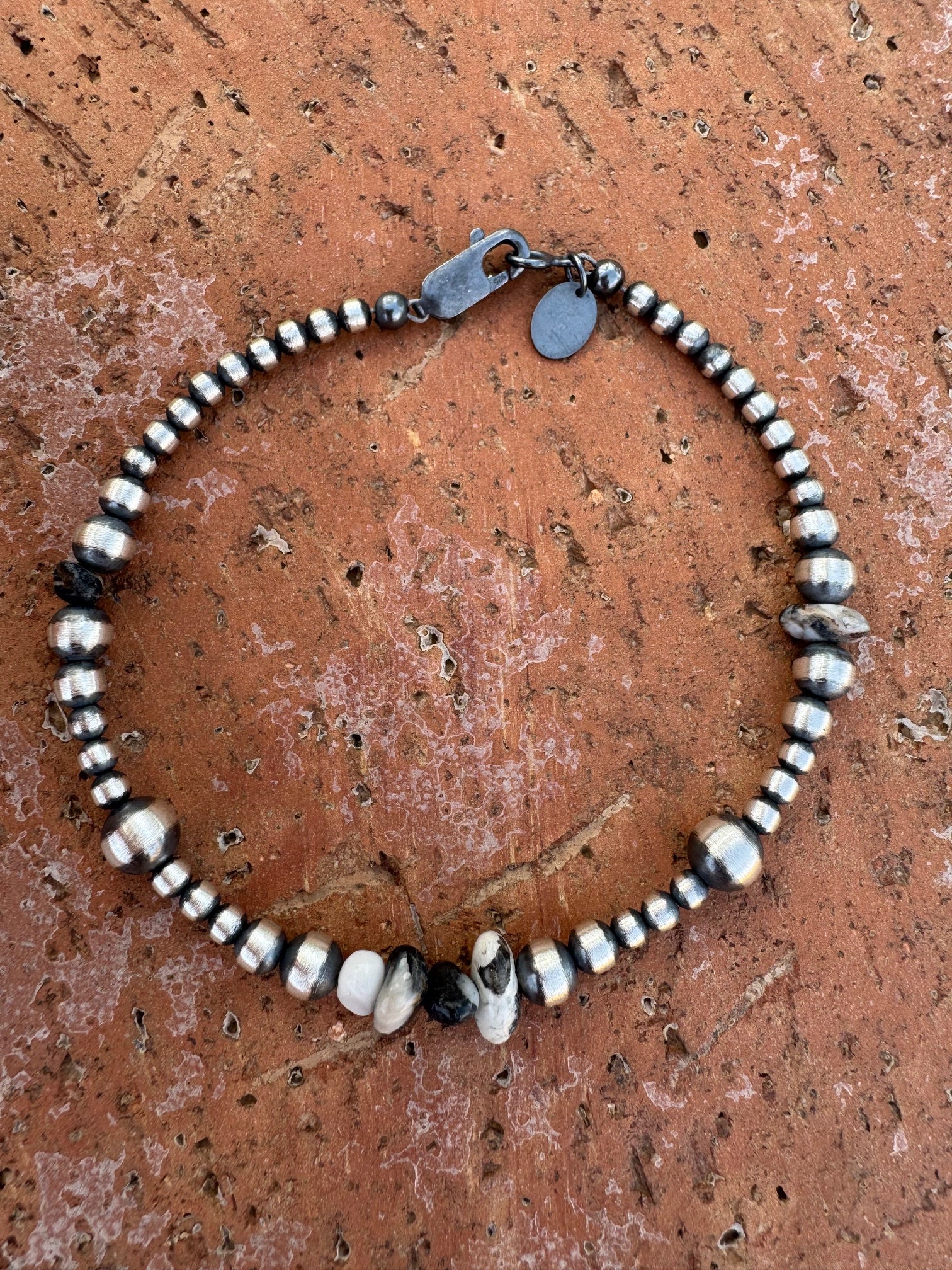 Handcrafted White Buffalo & Sterling Silver Pearl 3-6mm Beaded Bracelet 7.5"