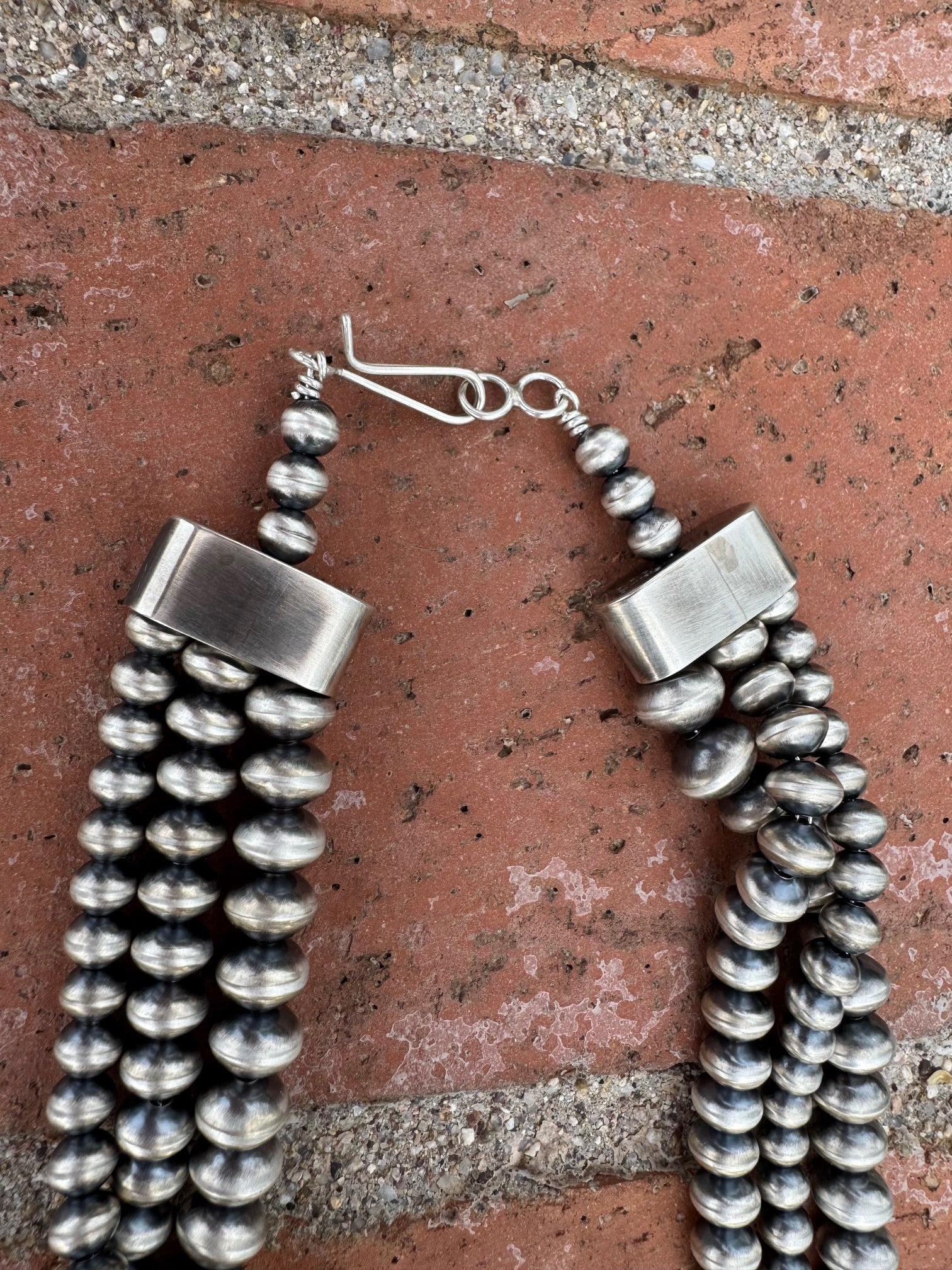 Handcrafted Kingman Webb Turquoise & Sterling Silver Beaded 3 Strand 6mm Beaded Necklace 20"