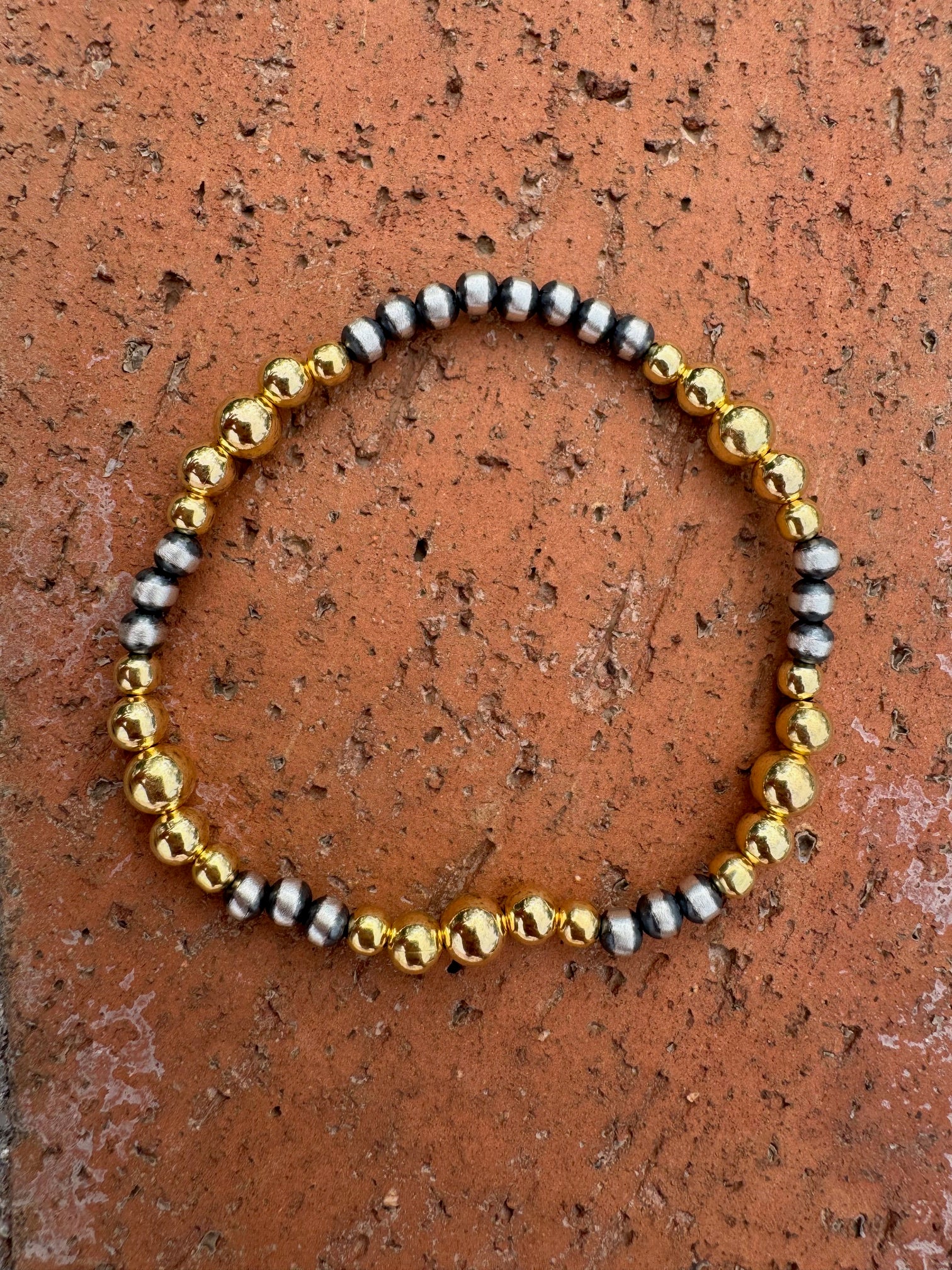 Handcrafted Sterling Silver Gold Bead 4-6mm Beaded Stretch Bracelet