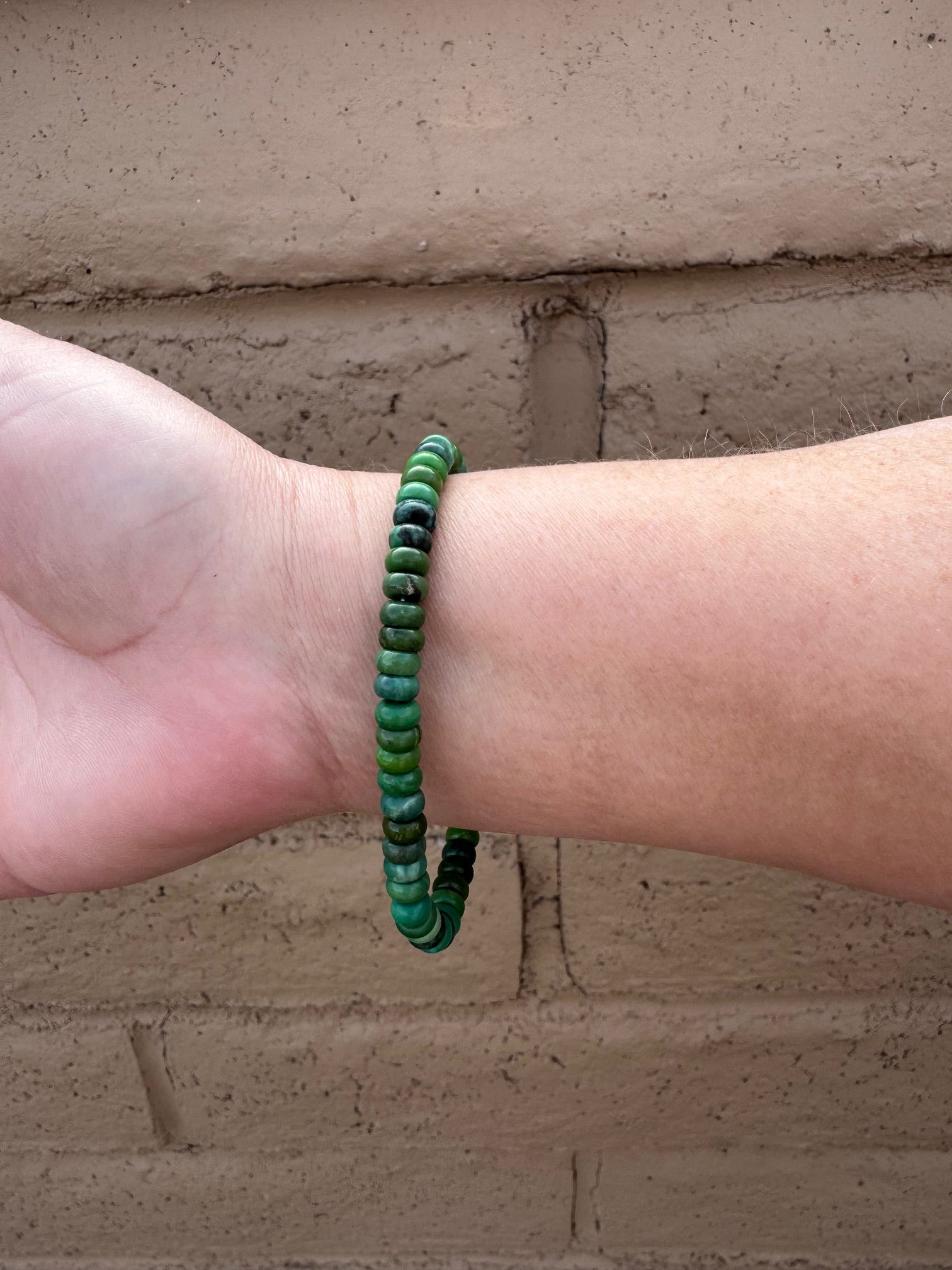 Handcrafted Rolled Green Turquoise Beaded Stretch Bracelet 8"