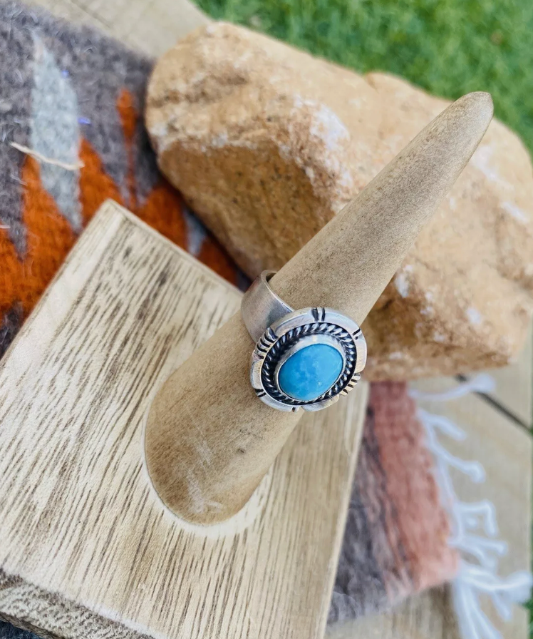 Navajo Turquoise & Sterling Silver Ring Size 5.5