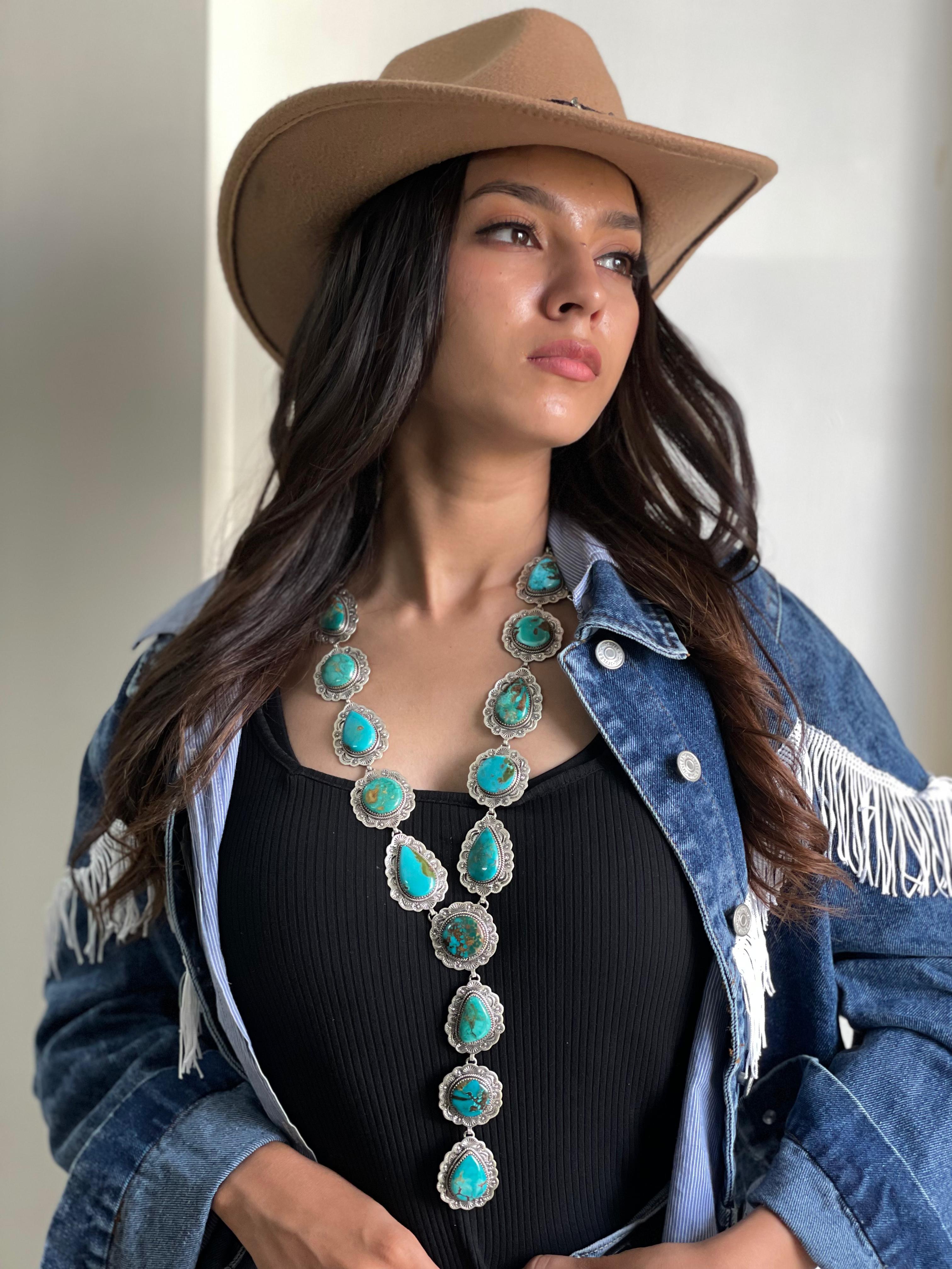 Handmade Sterling Silver Hardy Pit Lariat Necklace with Signed Nizhoni