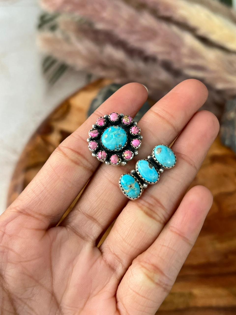 Handmade Sterling Silver Sierra Bella Turquoise with Cotton Candy Collection: Adjustable Ring "Signed Nizhoni" (5)