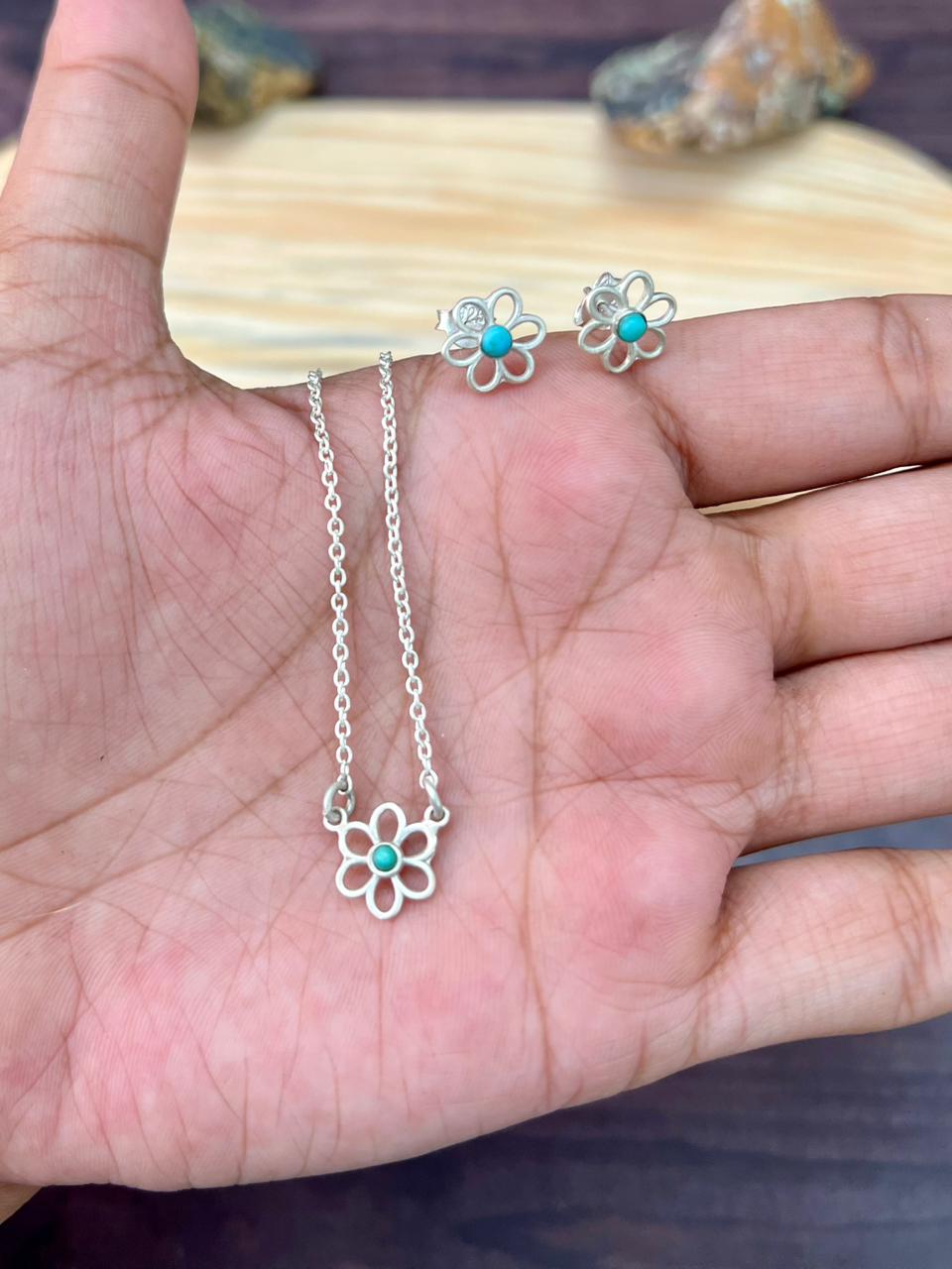Handmade Sterling Silver Flower Collection: Kingman Turquoise Necklace Earrings Set