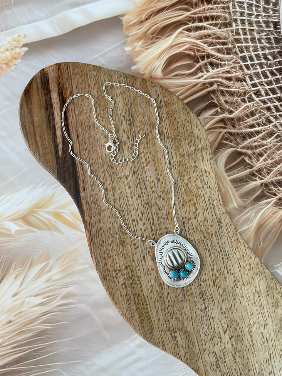 Handmade Sterling Silver Kingman Turquoise Necklace Signed Nizhoni