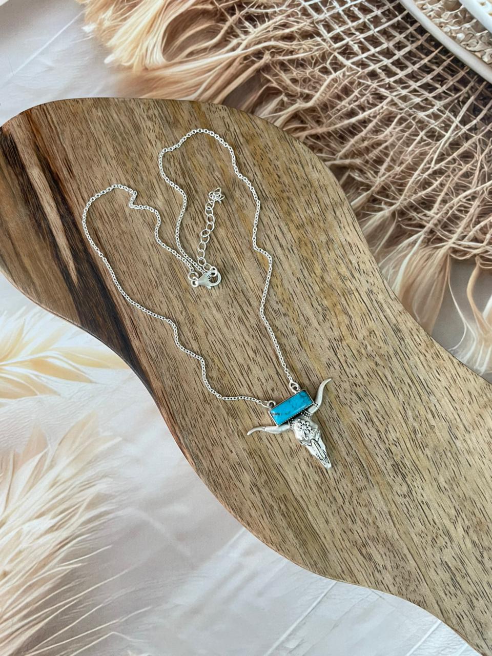 Handmade Sterling Silver Kingman Turquoise Bull Head Necklace Signed Nizhoni
