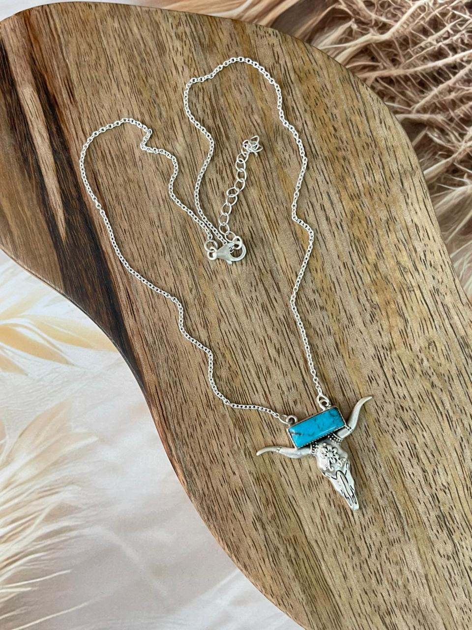 Handmade Sterling Silver Kingman Turquoise Bull Head Necklace Signed Nizhoni