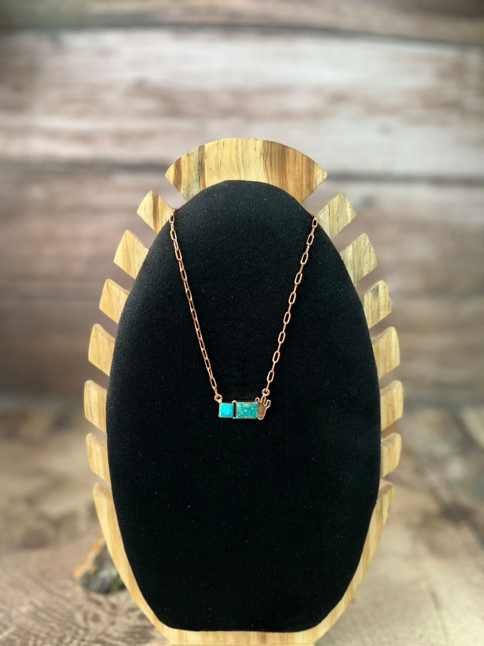 Handmade White Water Turquoise Copper Collection: Necklace Signed Nizhoni