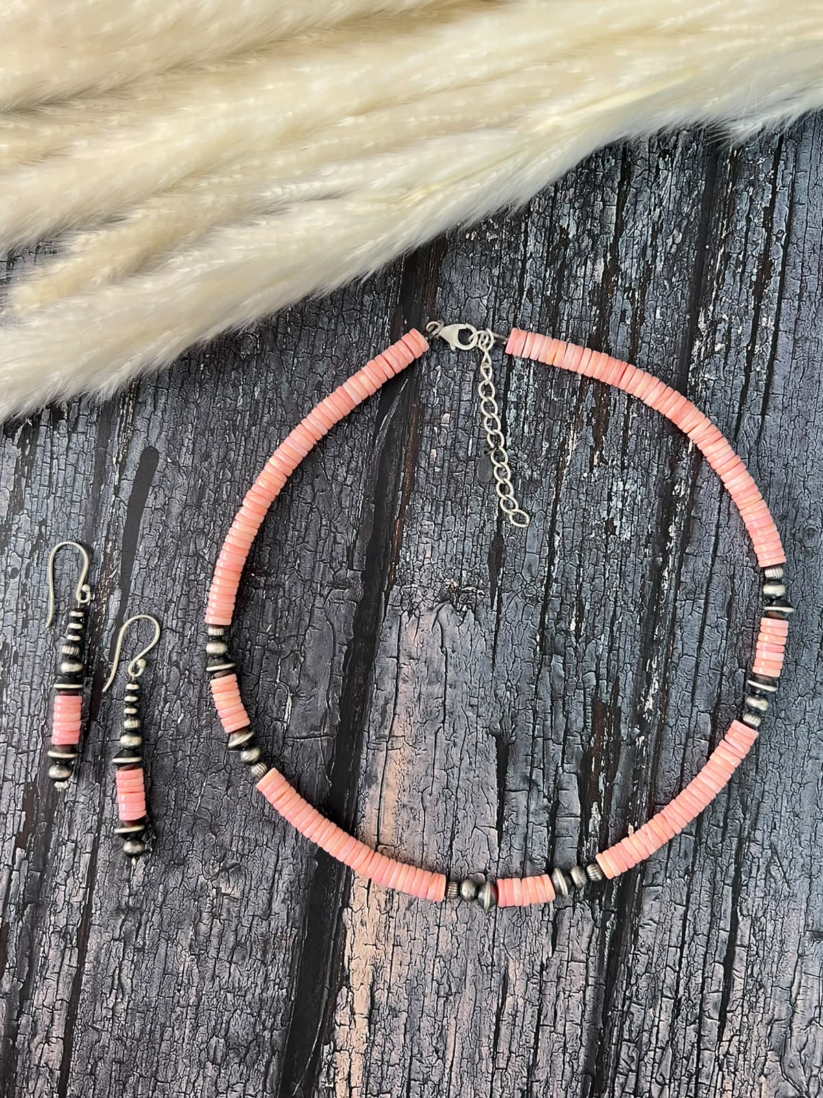 Handmade Sterling Silver Queen Pink Conch Collection: Beaded Necklace and Earrings Set Signed Nizhoni (1)