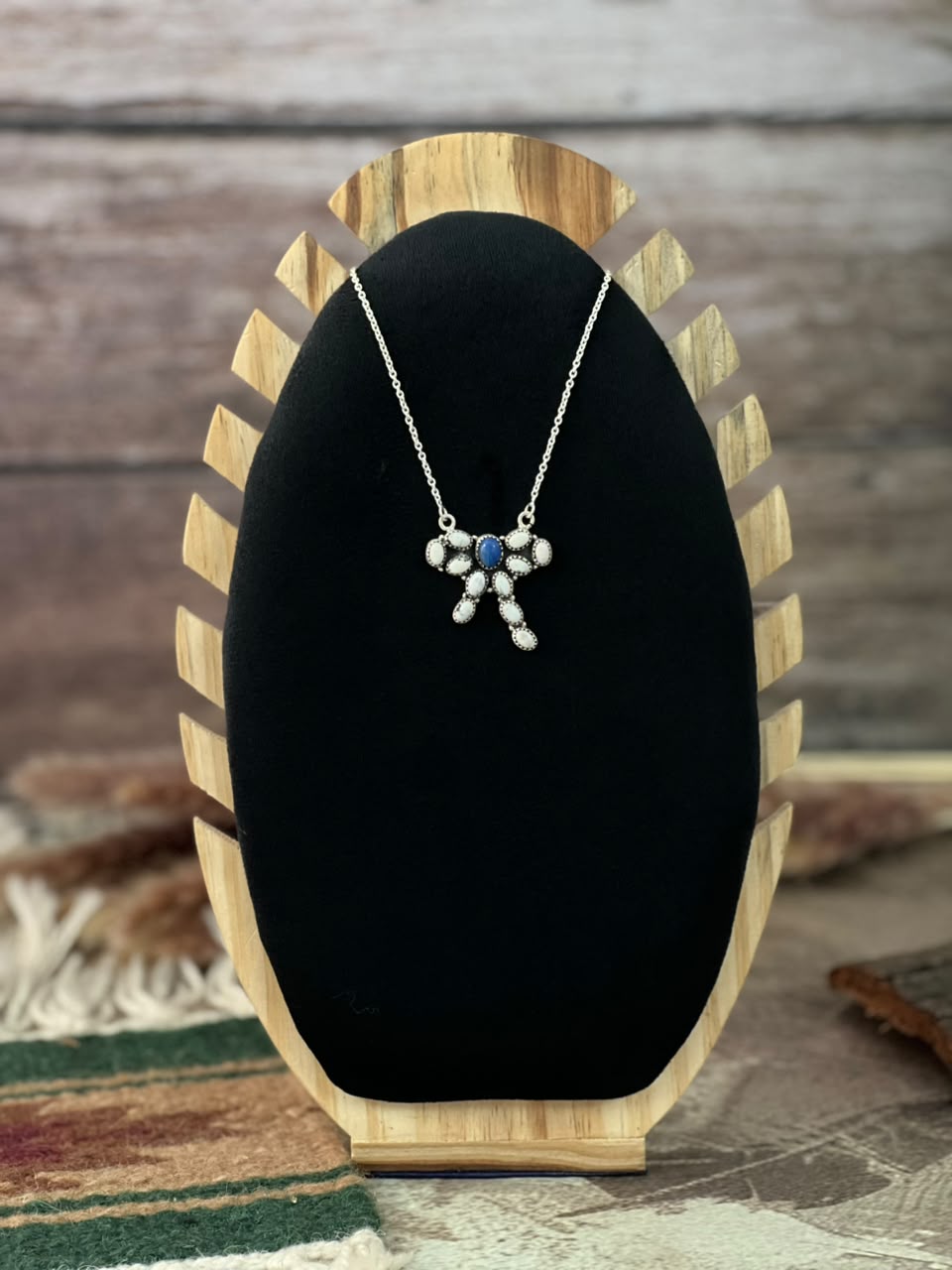 Handmade Sterling Silver White Buffalo with Lapis Necklace Signed Nizhoni