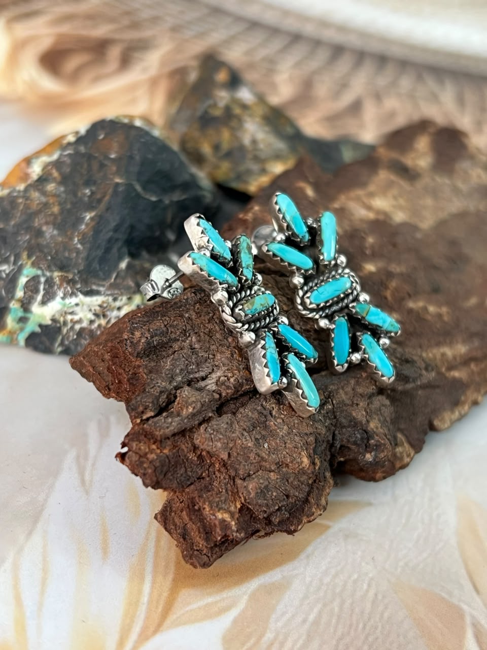 Handmade Sterling Silver Kingman Turquoise Post Studs Earrings Signed Nizhoni (5)