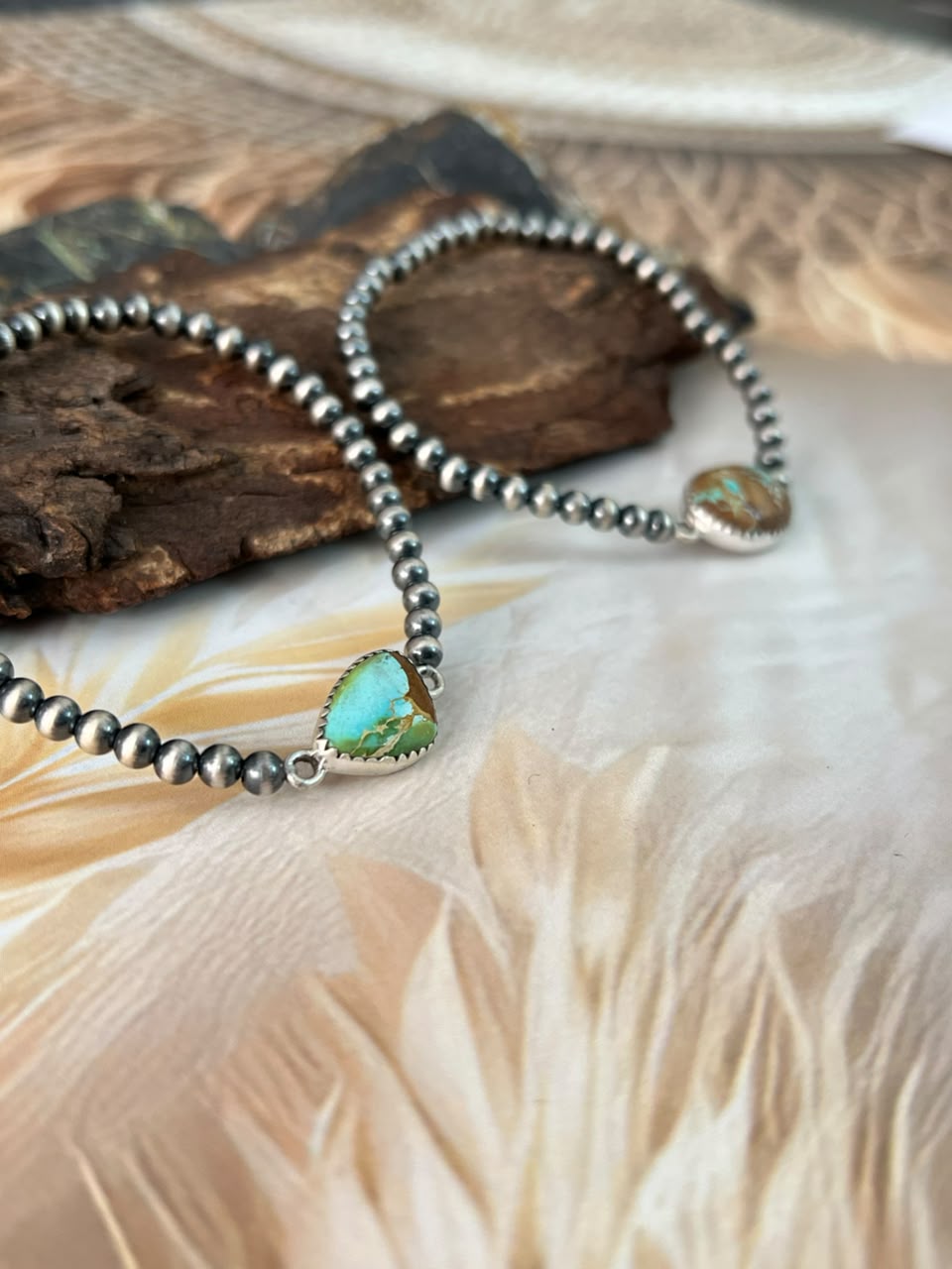 Handmade Sterling Silver Royston Turquoise Stretchy Beaded Bracelet Signed Nizhoni