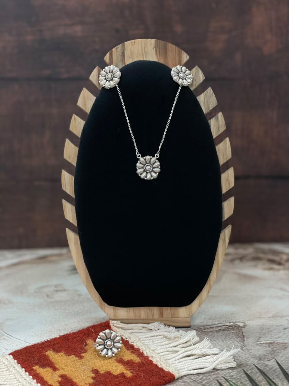 Handmade Sterling Silver Beautiful Necklace Ring and Earrings Set Signed Nizhoni