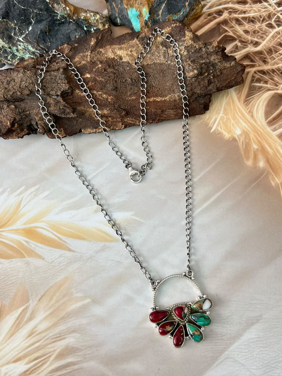 Handmade Sterling Silver Christmas Dahlia Collection: Necklace Signed Nizhoni