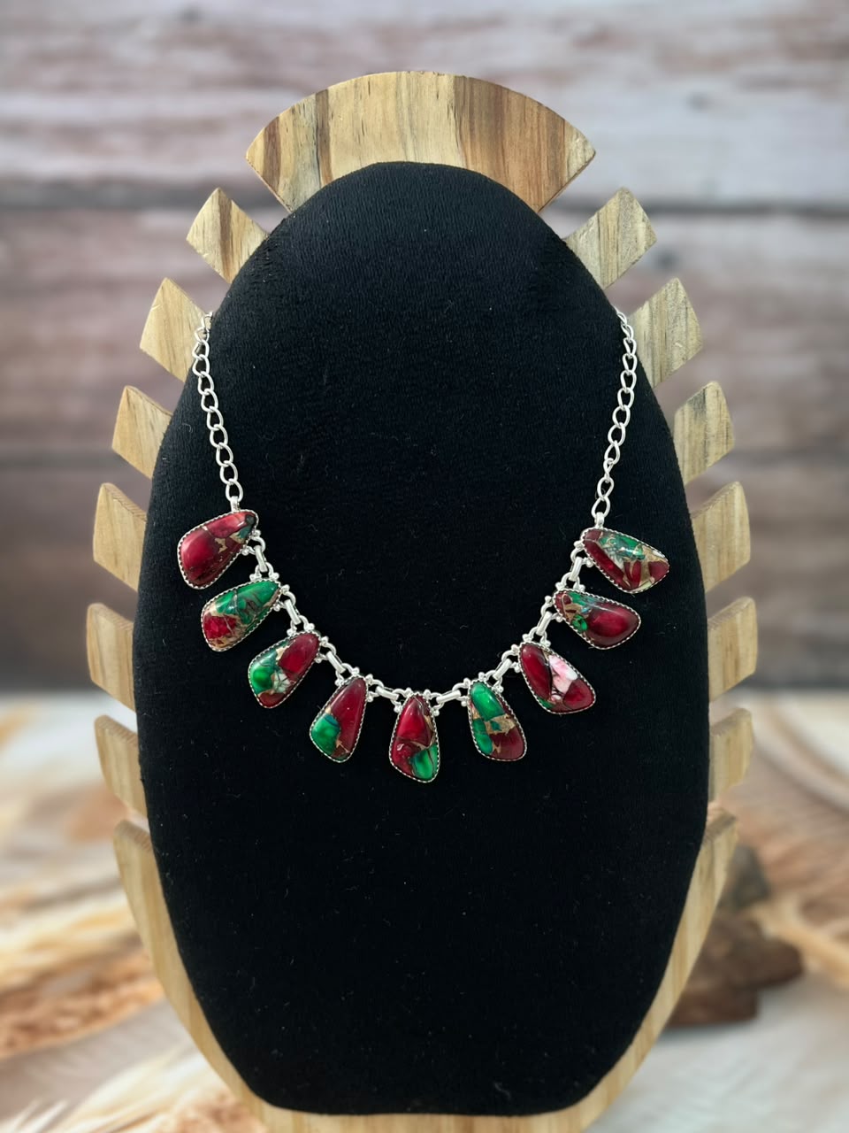 Handmade Sterling Silver Christmas Dahlia Collection: Necklace Signed Nizhoni