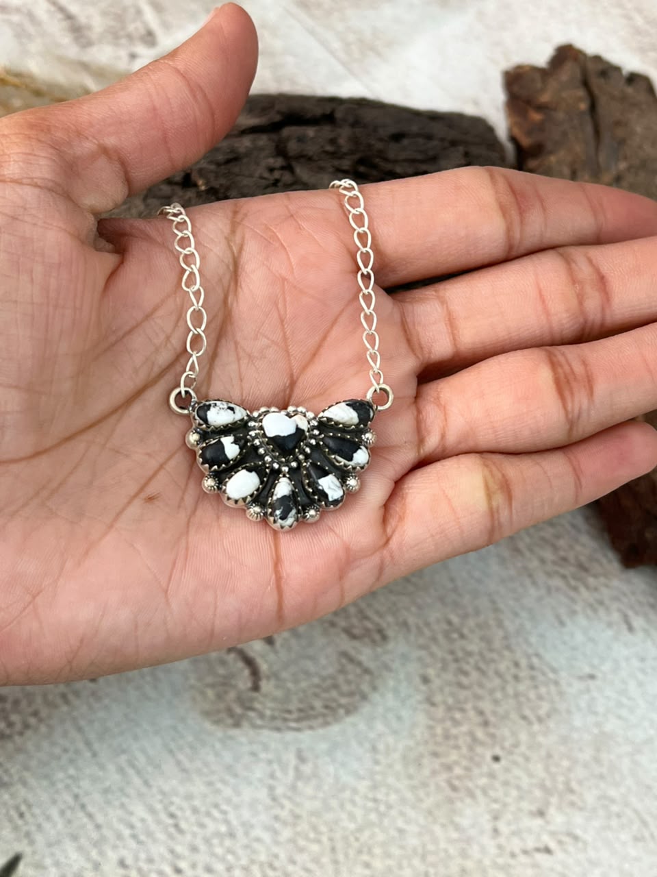 Handmade Sterling Silver White Buffalo Necklace Signed Nizhoni